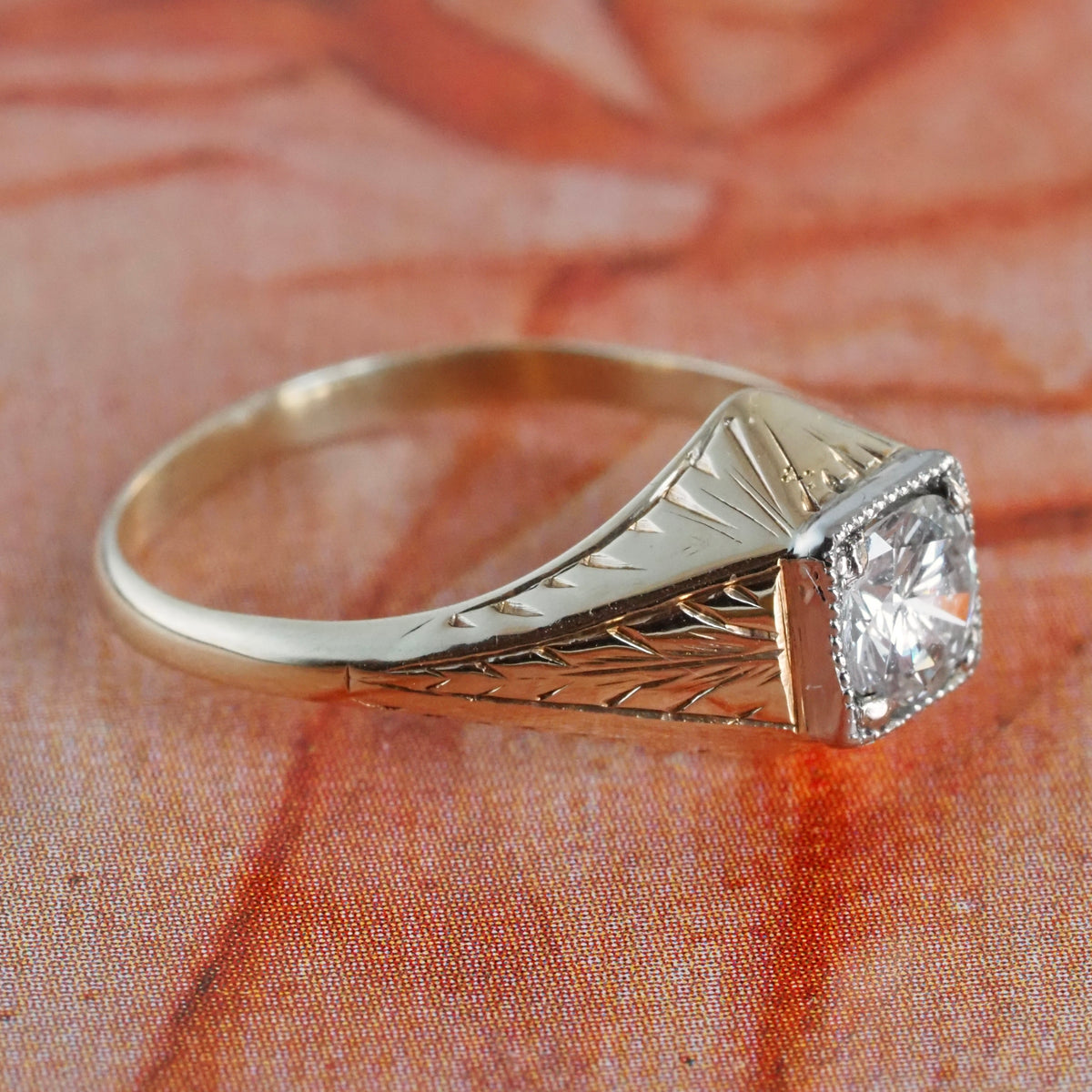 Antique Art Deco Diamond 14k Gold Solitaire Engagement Ring