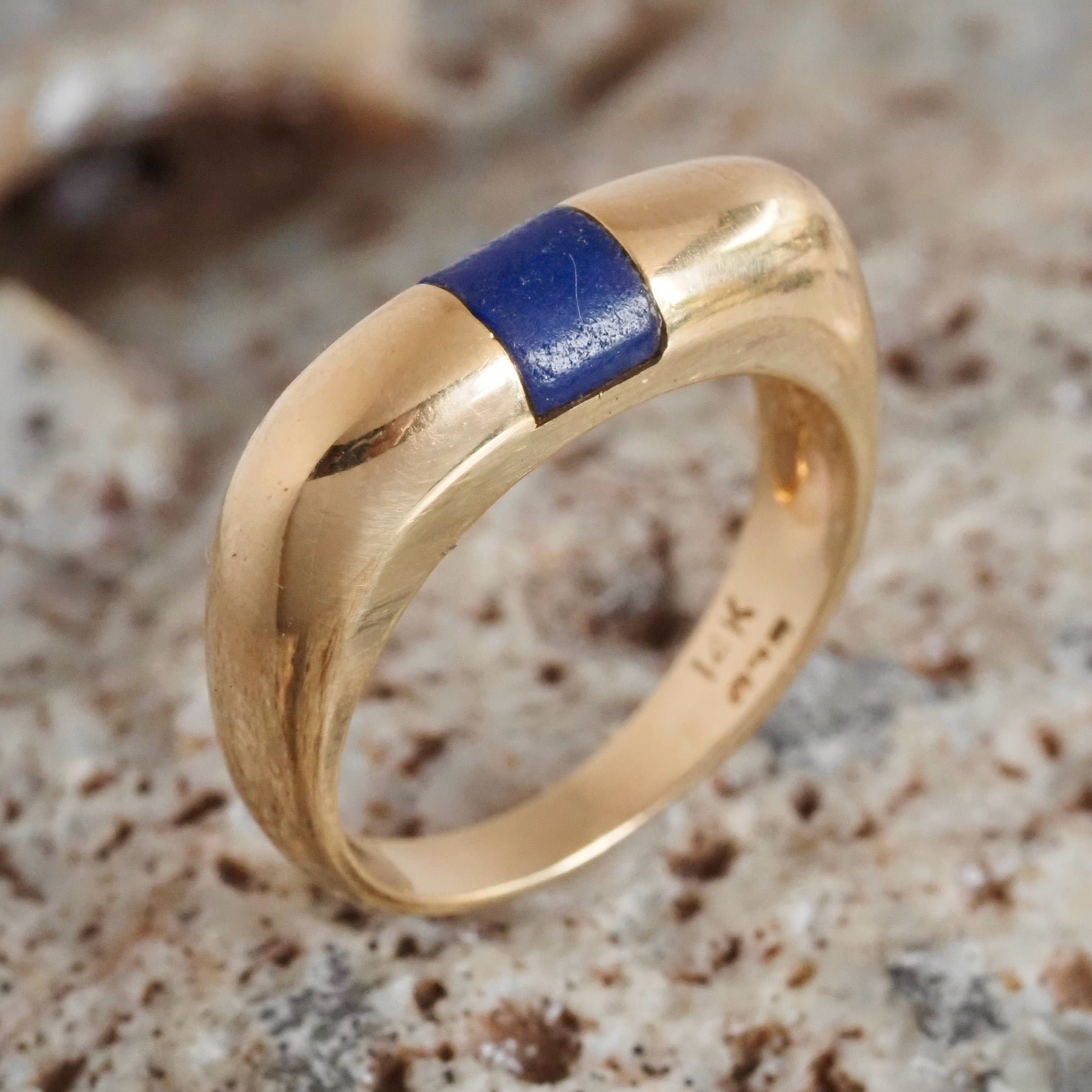 Vintage Modernist 14k Gold Lapis Inlay Ring