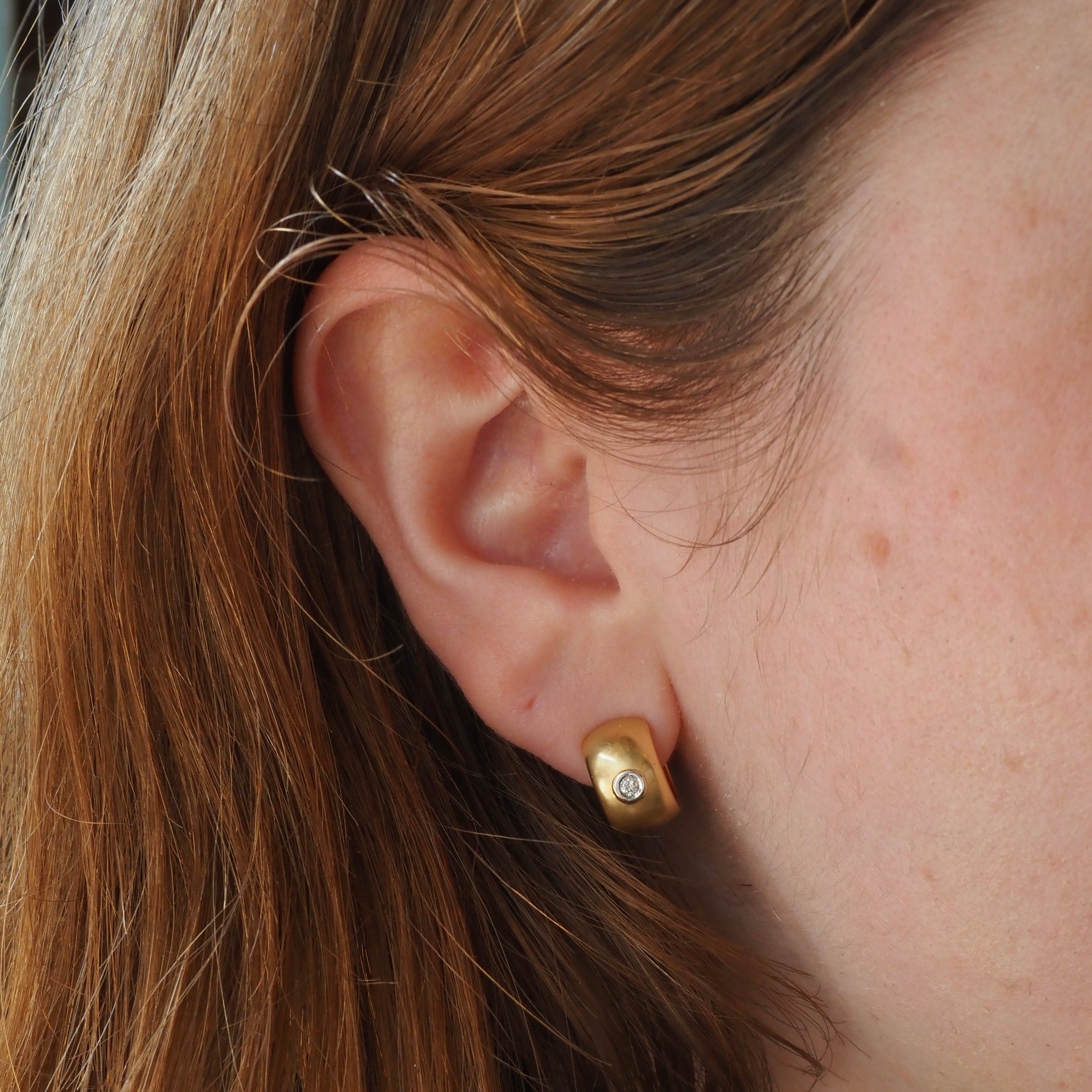 Vintage 18k Gold Brushed Diamond Hinged Huggie Hoops