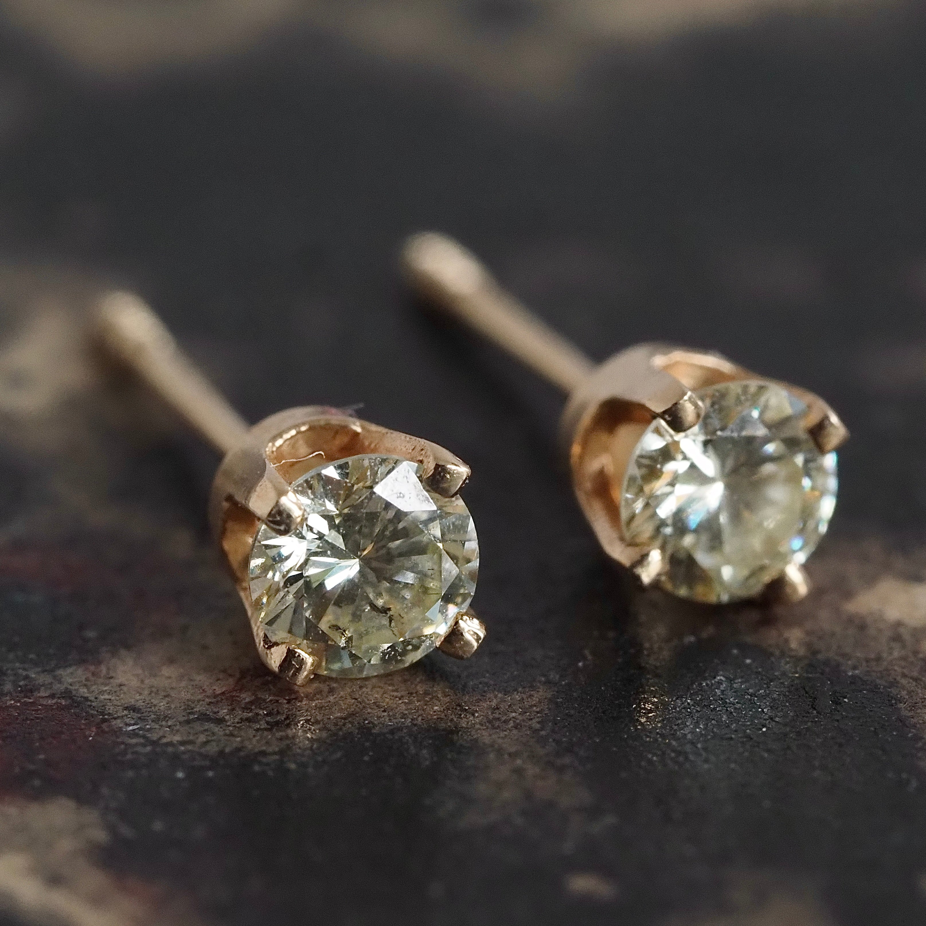 Vintage 14k Gold Pale Yellow Diamond Stud Earrings
