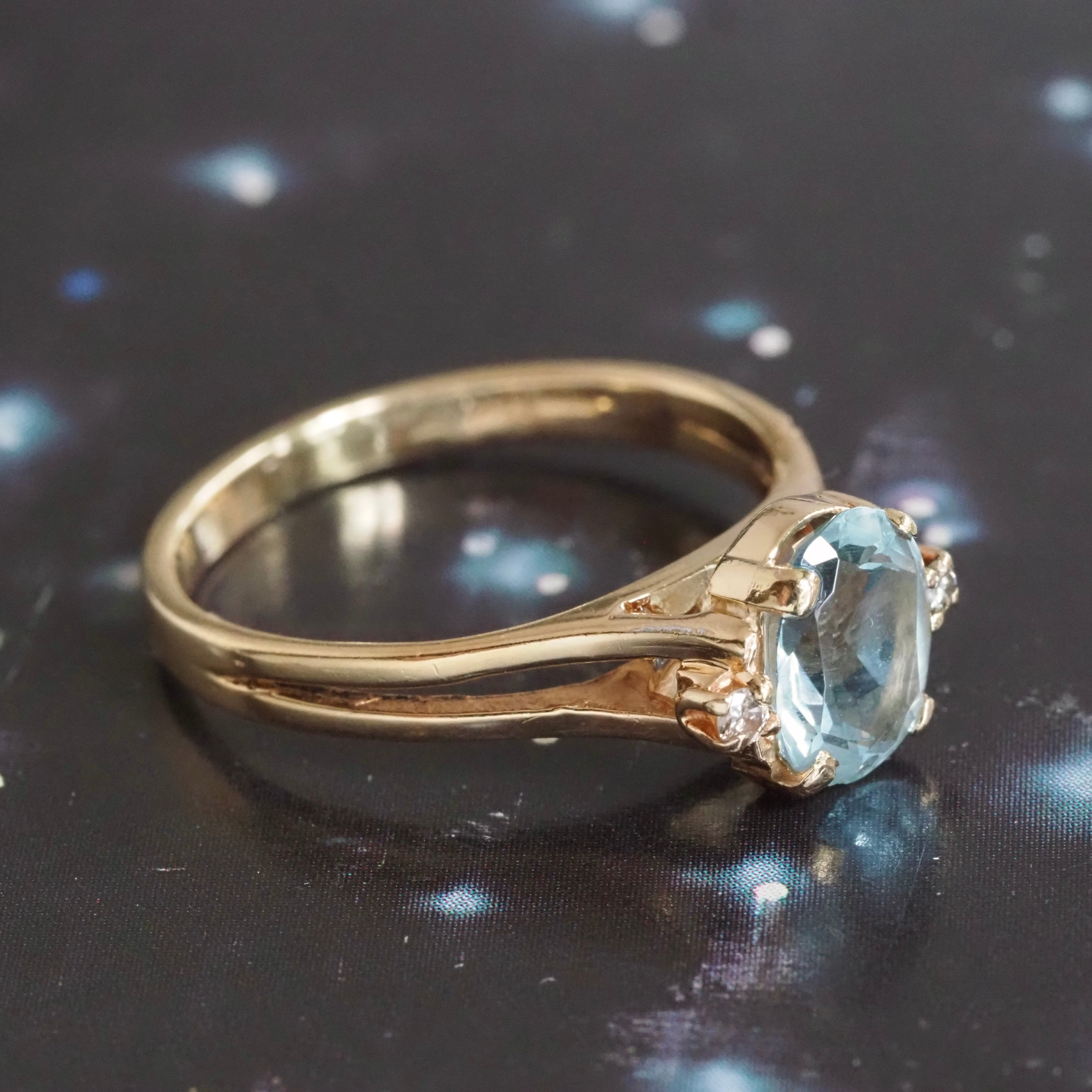 Vintage Aquamarine and Diamond 14k Gold Ring