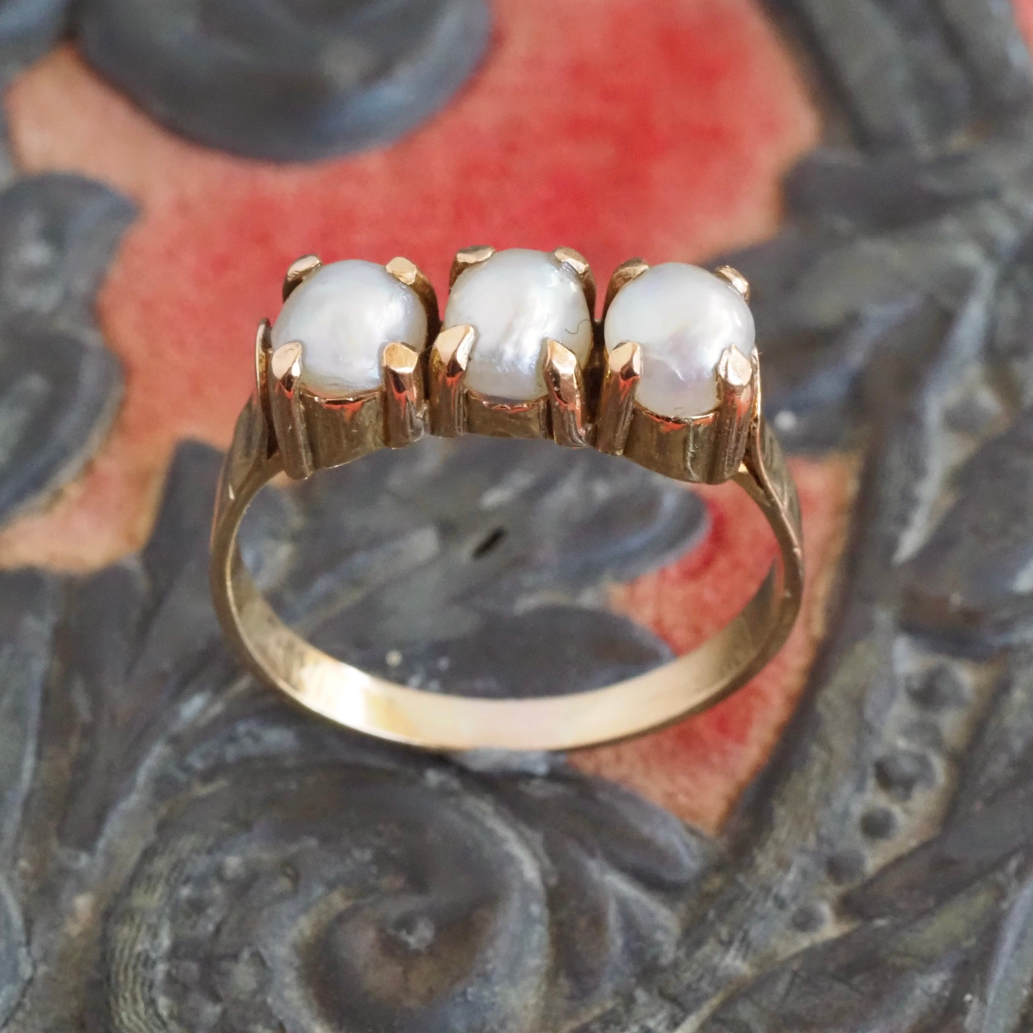 Vintage Baroque Pearl Trilogy 18k Gold Ring