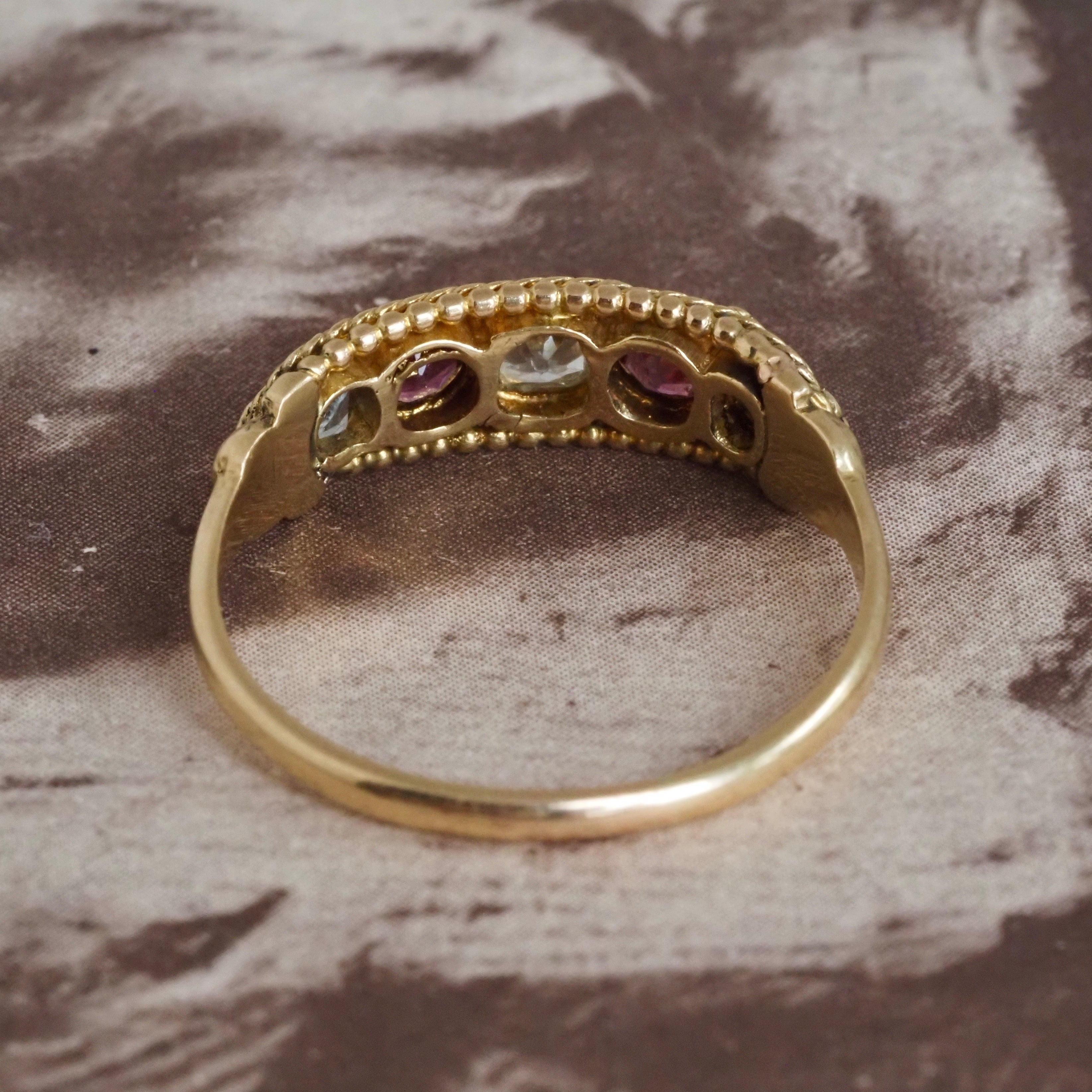 Antique Victorian Five Stone Chrysoberyl Garnet Emerald 18k Gold Ring