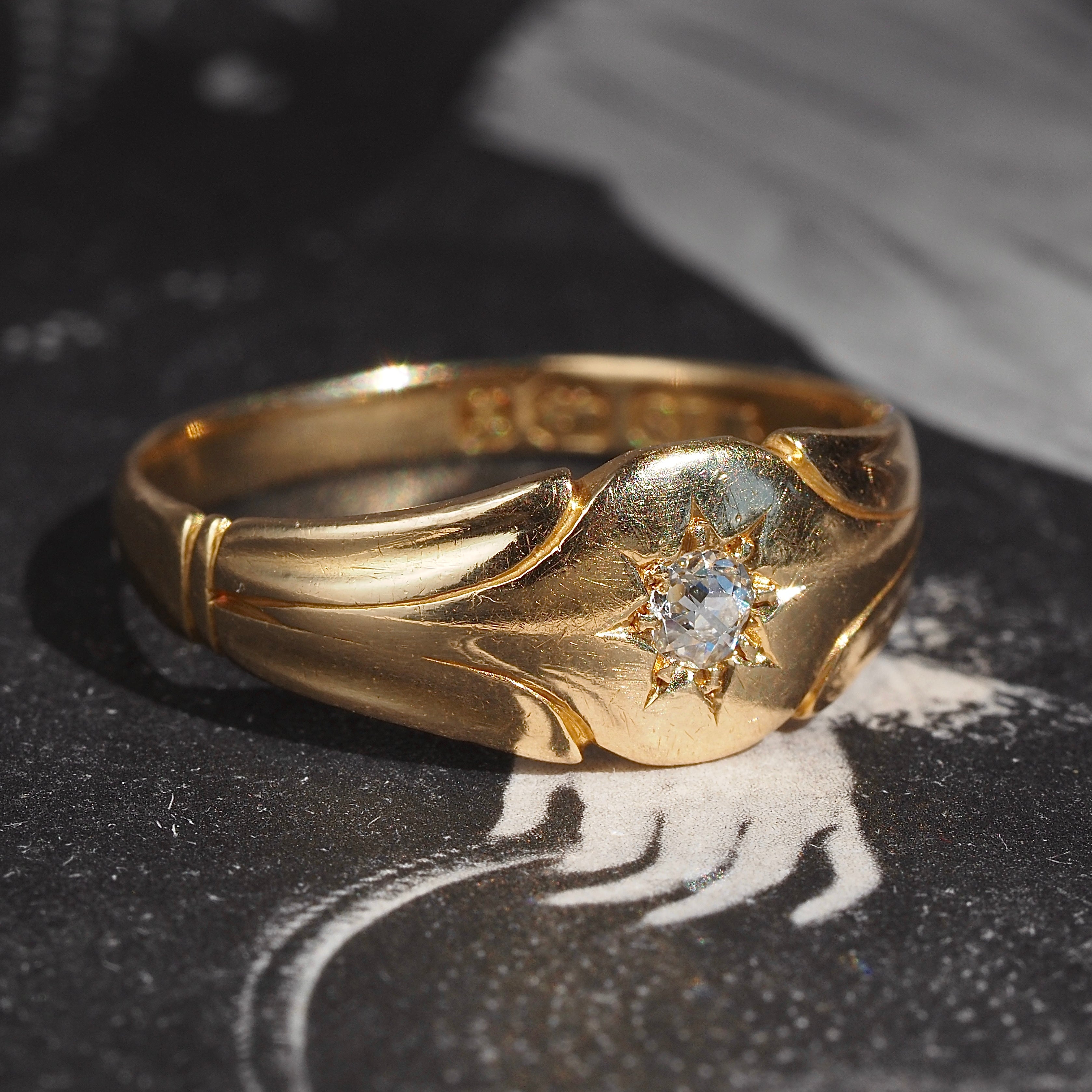 Antique c. 1897 English Old Mine Cut Diamond Starburst 18k Gold Signet Ring