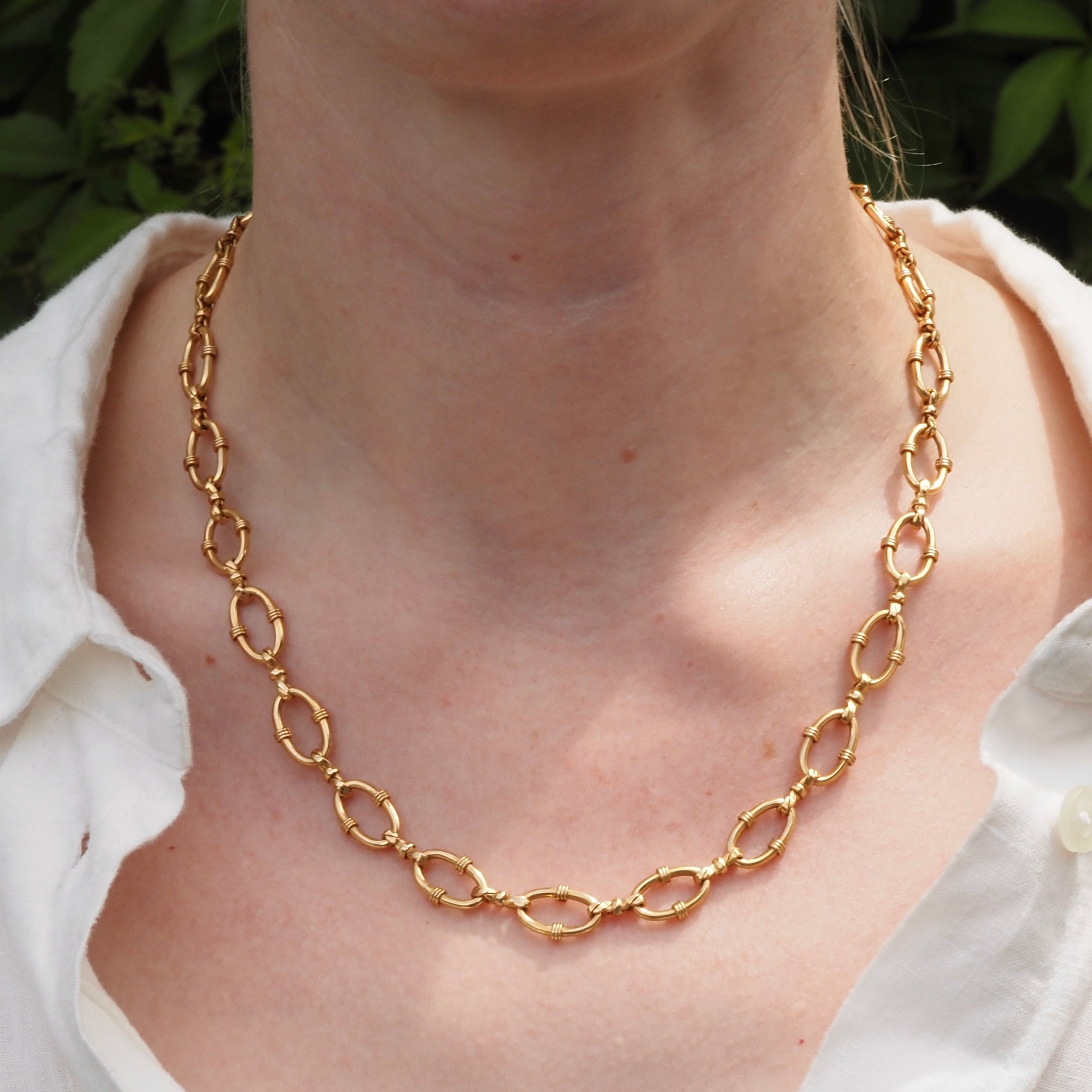 Vintage Portuguese 19k Gold Banded Oval Link Chain Necklace