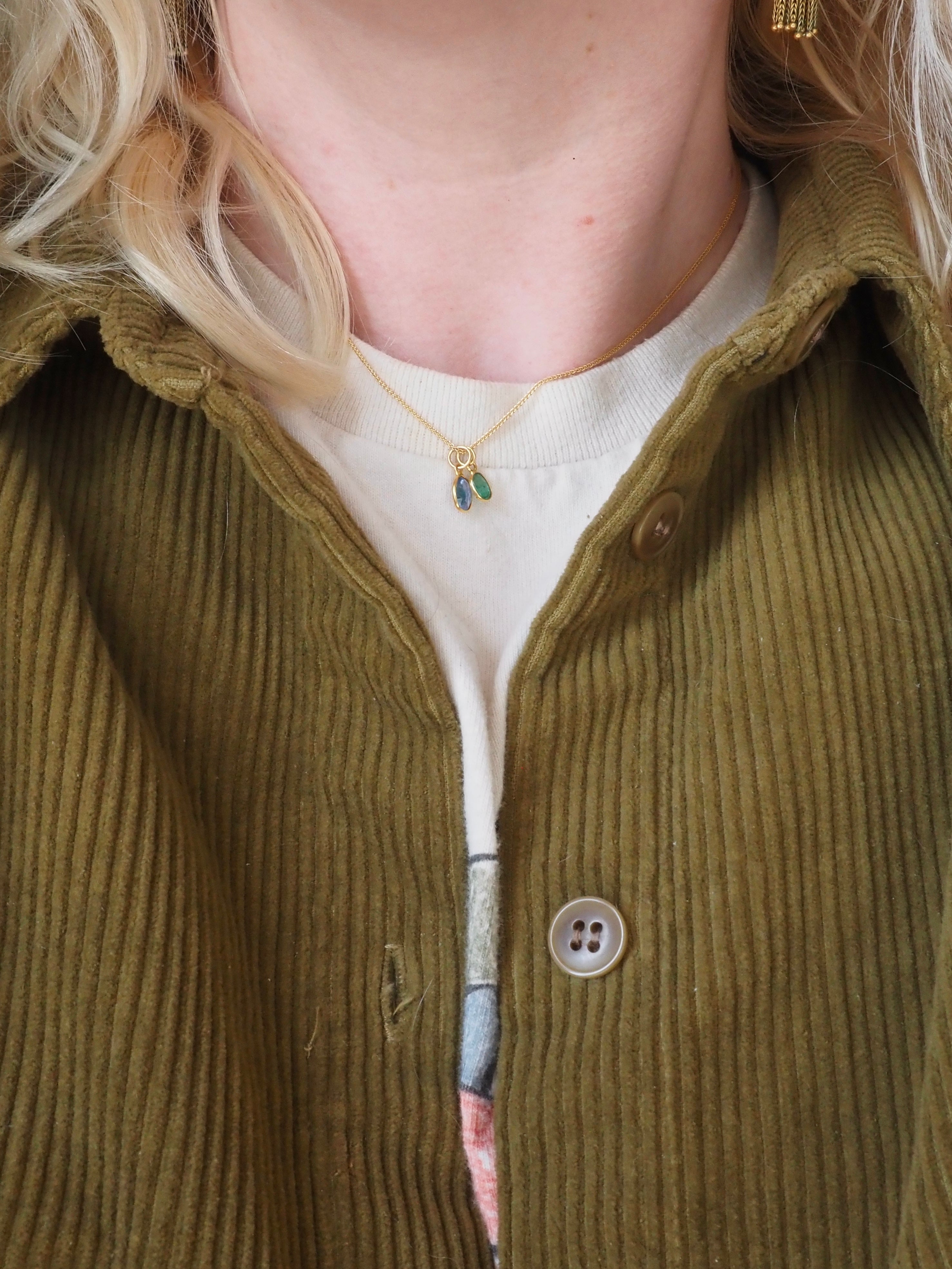 Vintage 18k Gold Emerald Cabochon Pendant