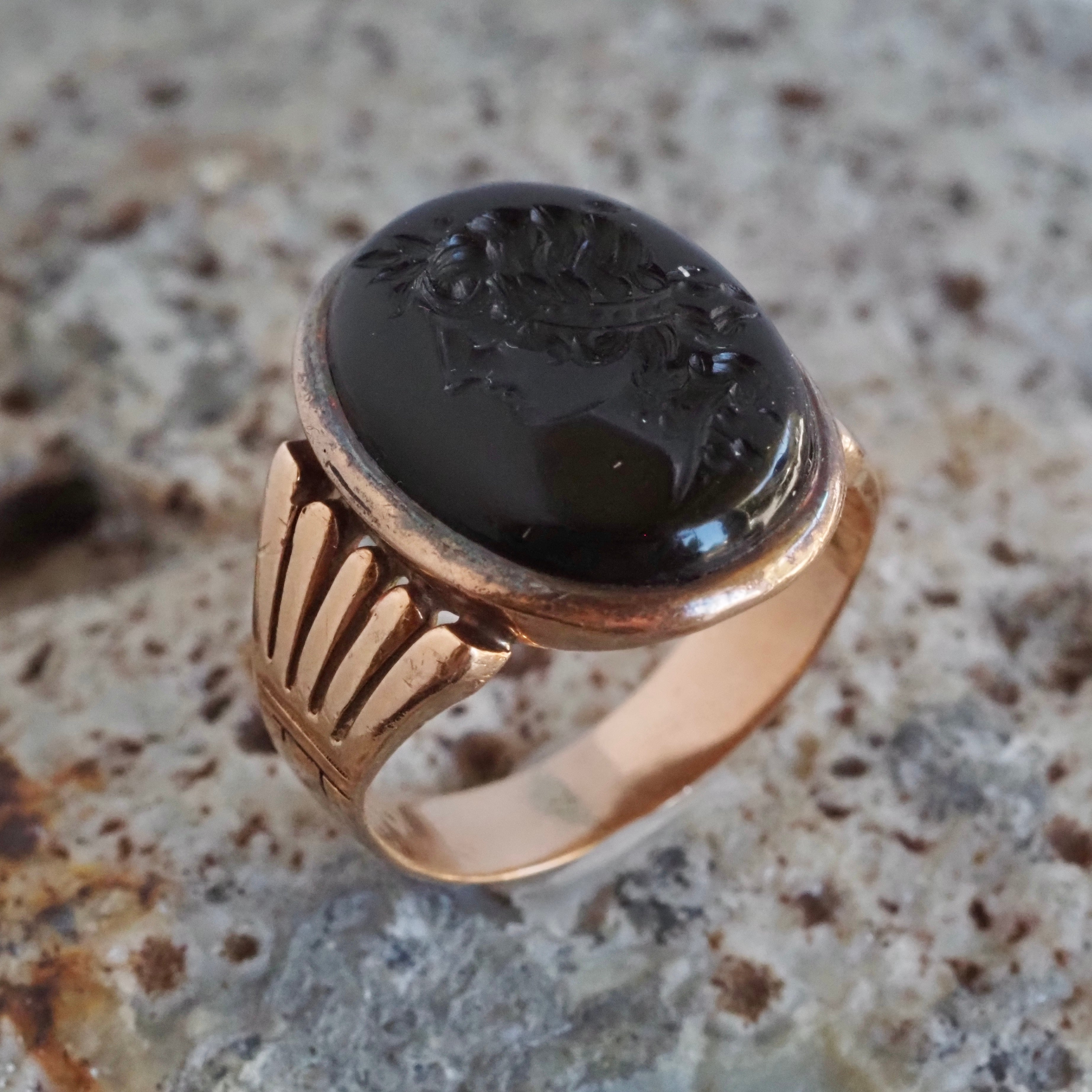 Antique Victorian 14k Rose Gold Artemis Intaglio Onyx Ring