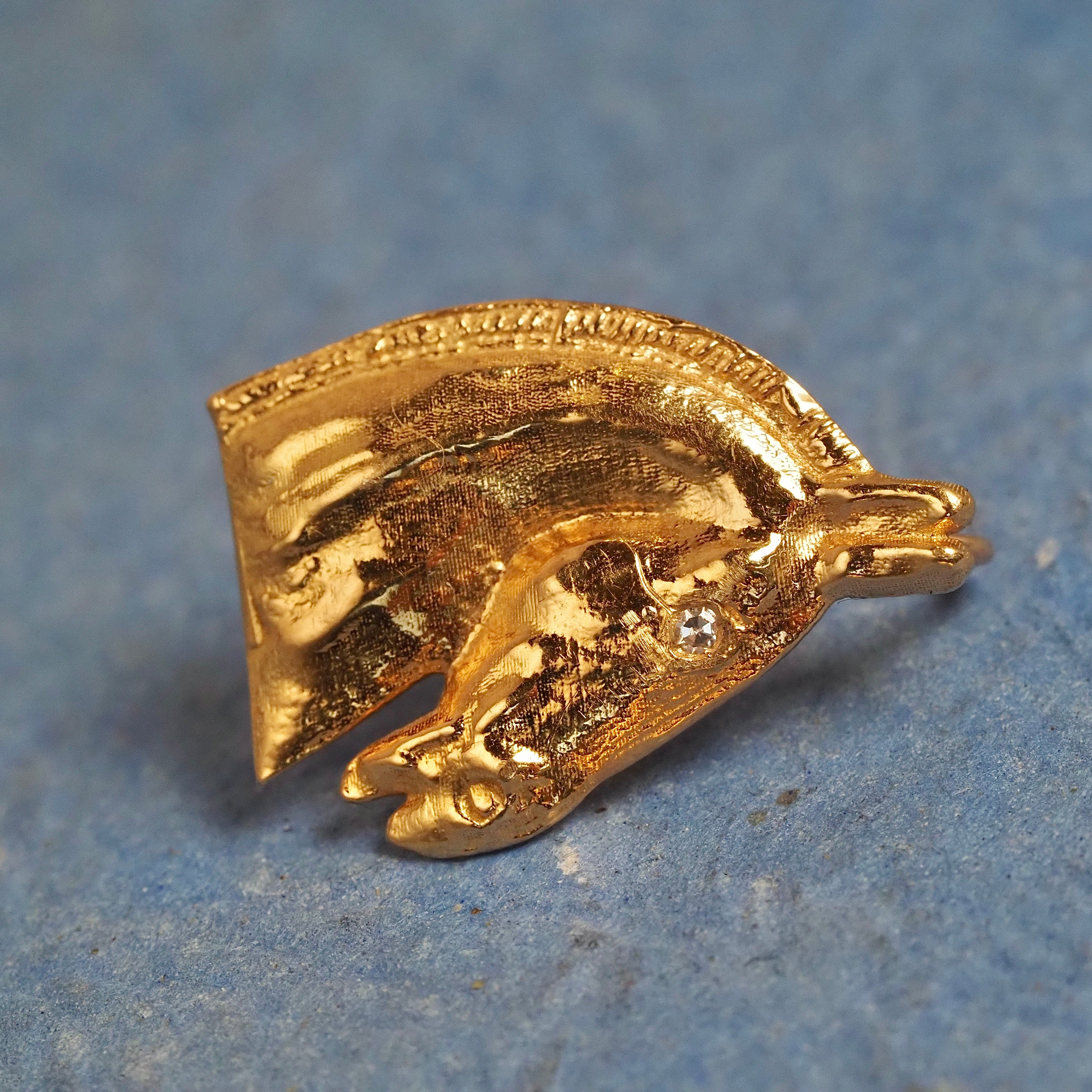 Horse 18k Gold Earrings with Diamond Eyes