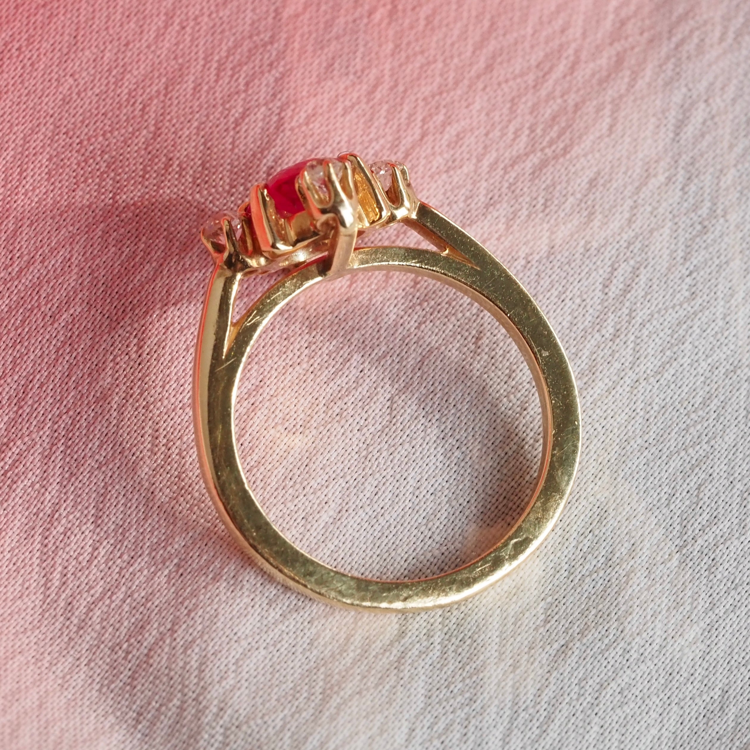 Vintage 1940's Ruby Diamond 14k Gold Ring
