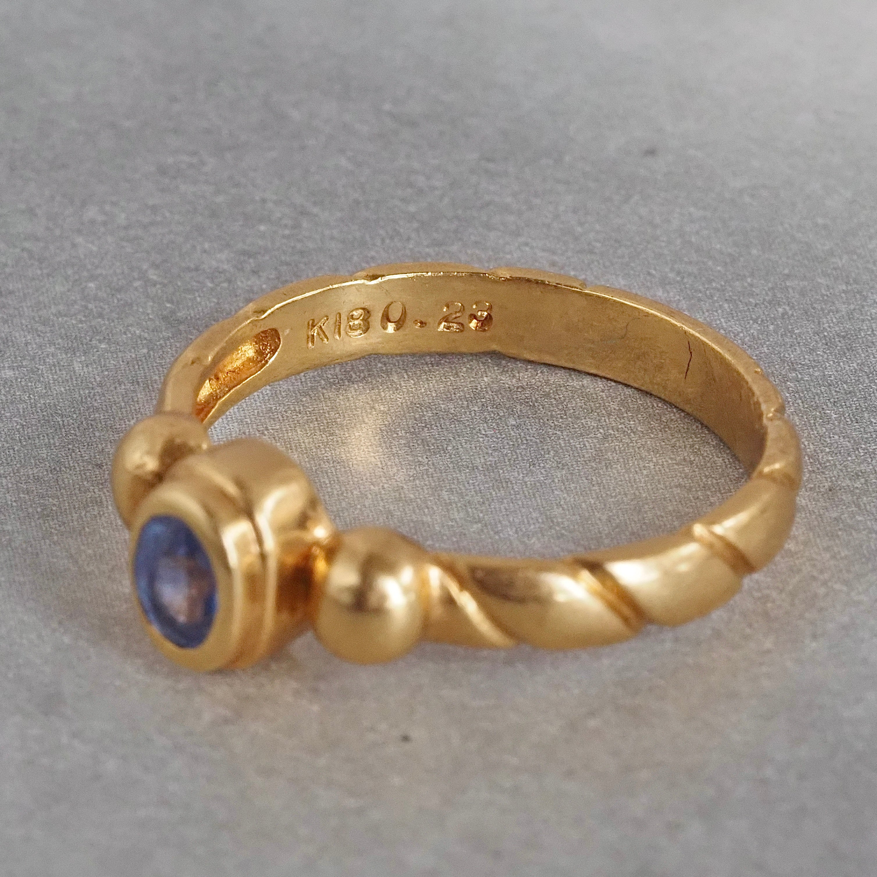 Vintage Sapphire Bezel Set 18k Gold Ring