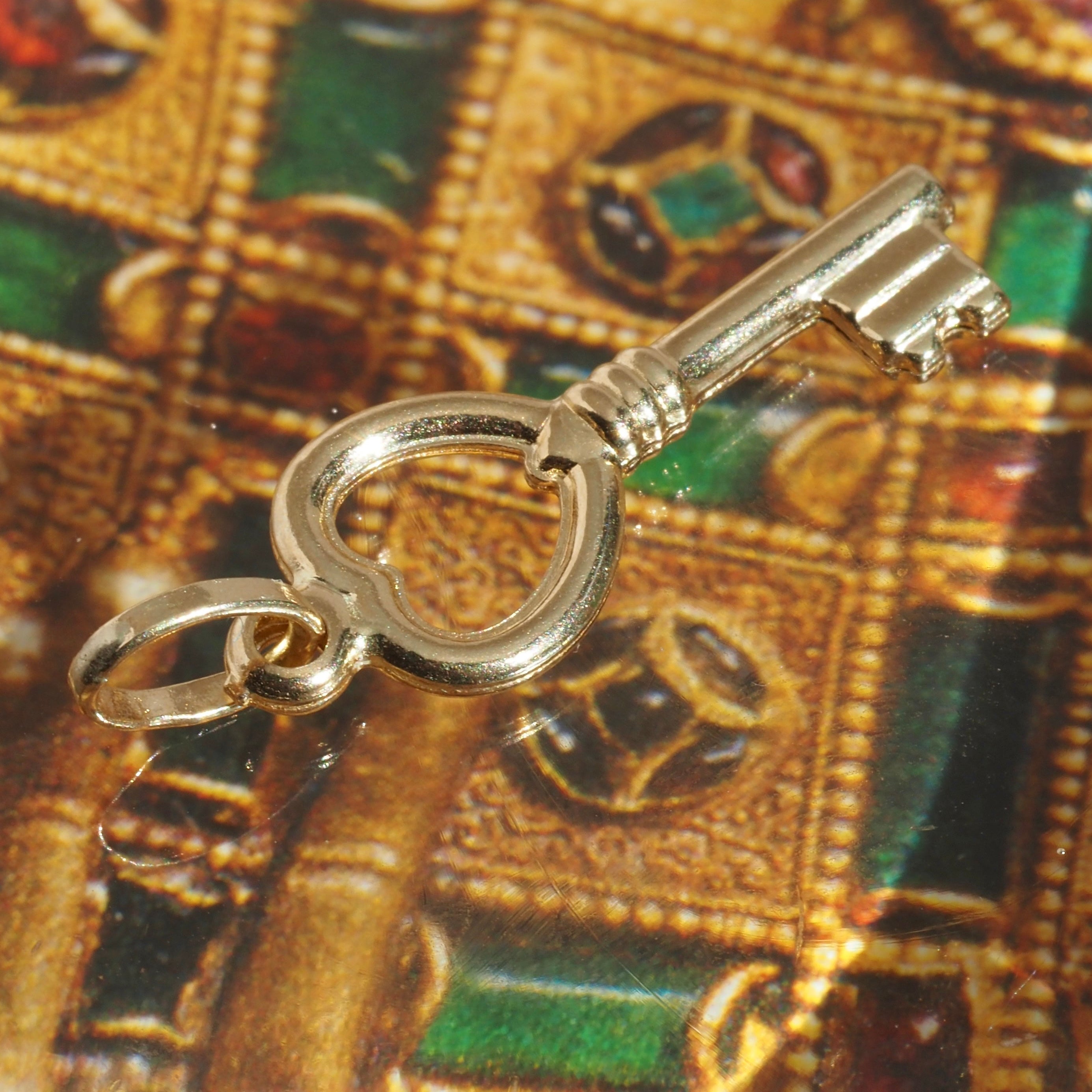 Vintage "Key to my Heart" 14k Gold Charm