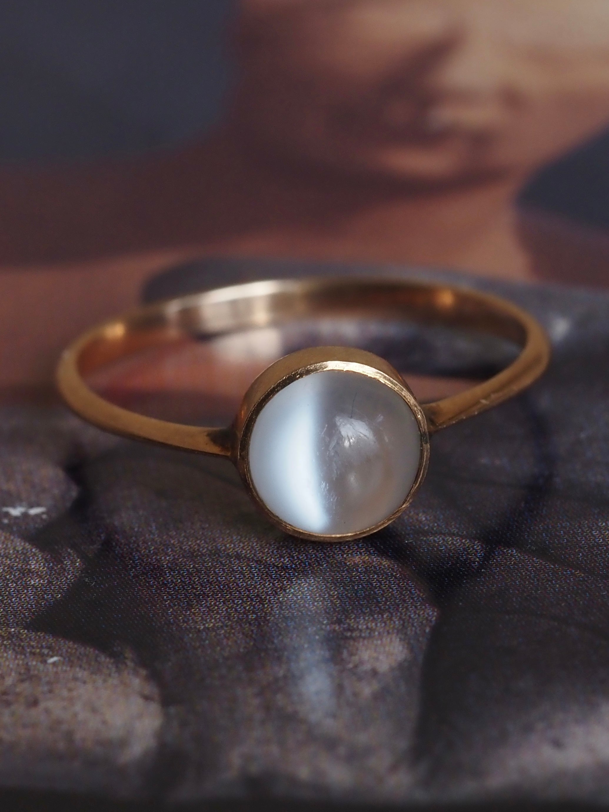 Modernist Cat’s Eye Moonstone 14k Gold Ring