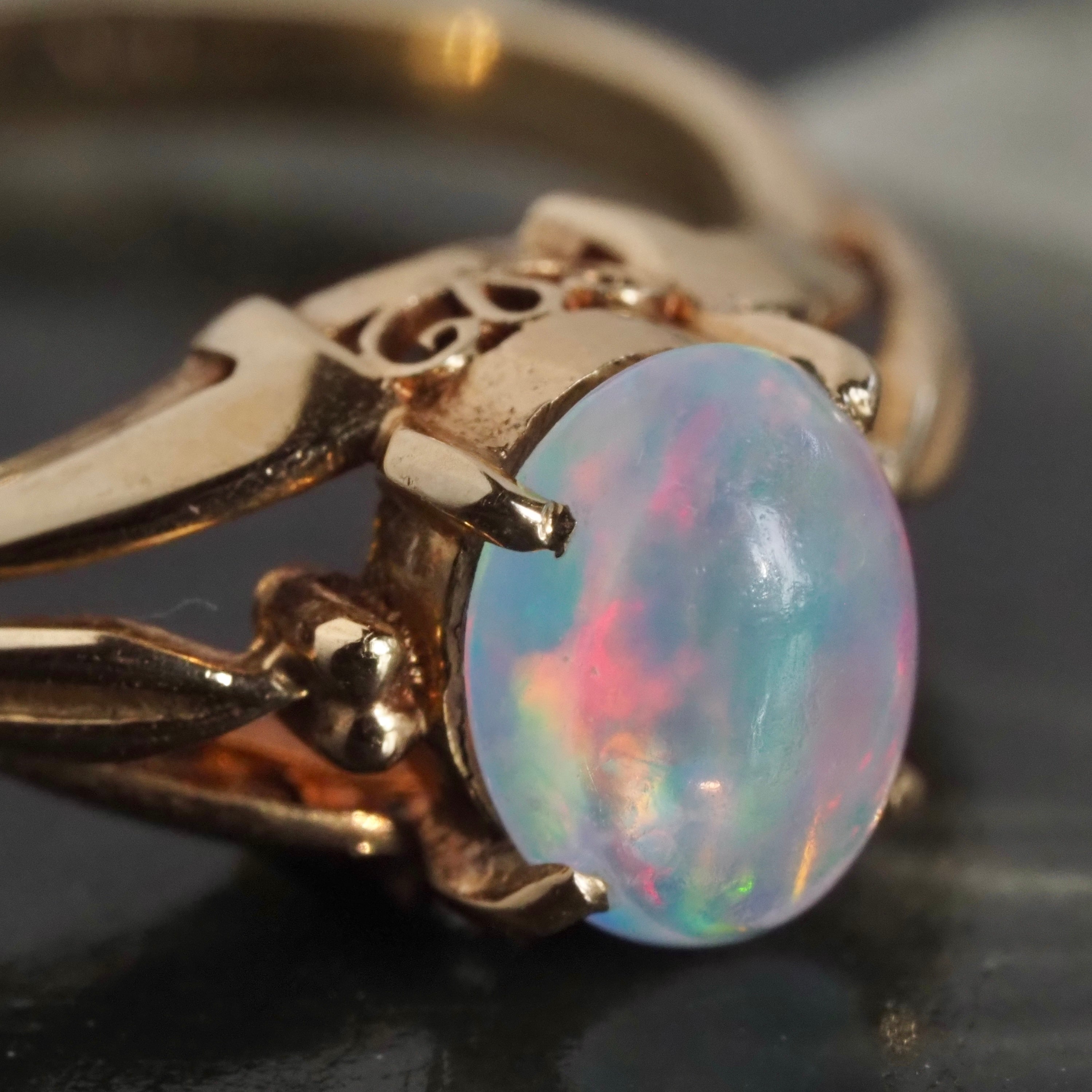 Vintage Victorian Style Opal 14k Gold Ring