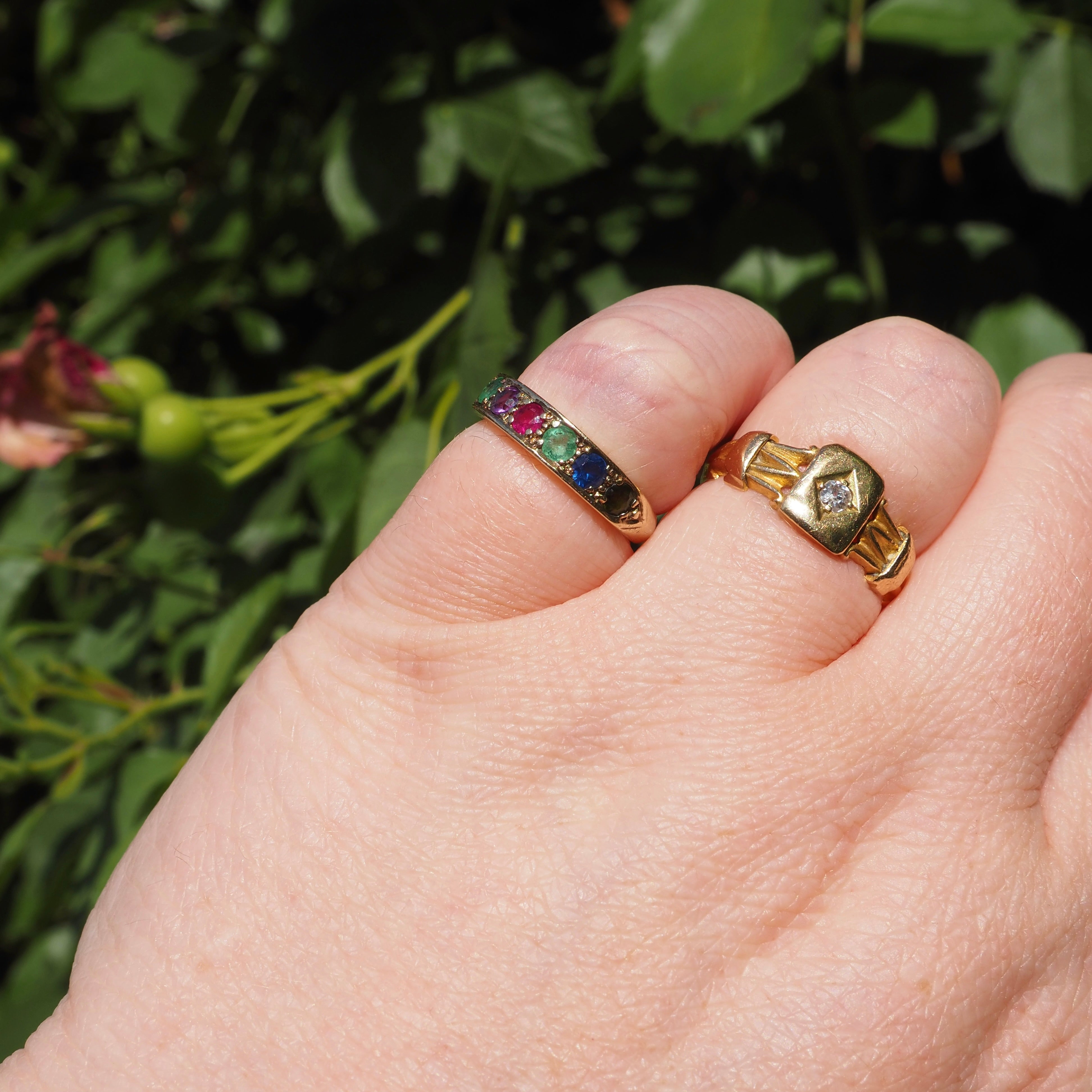 Antique c. 1938 English “Dearest” Acrostic 10k Gold Ring