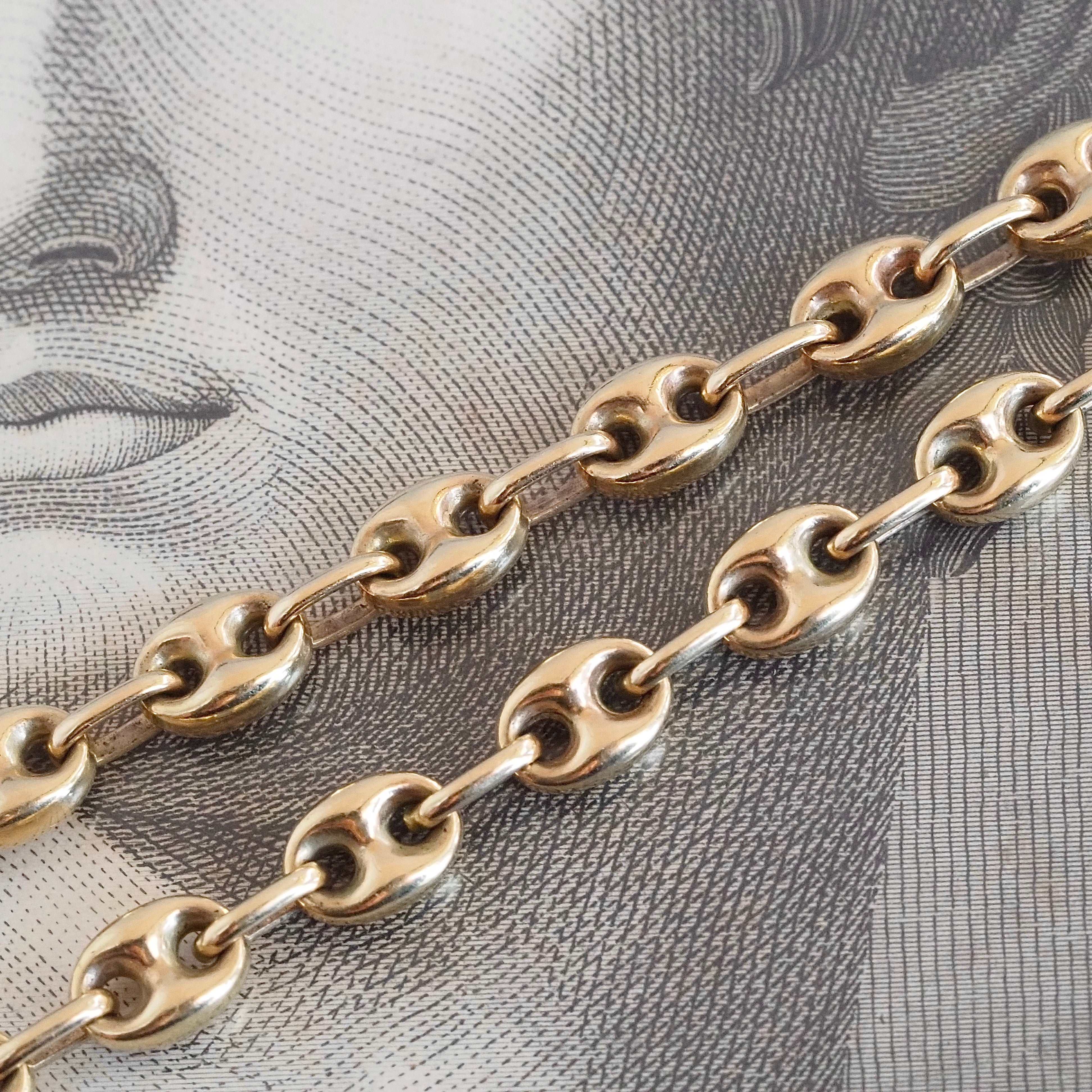 Vintage Puffy Mariner 14K Gold Bracelet