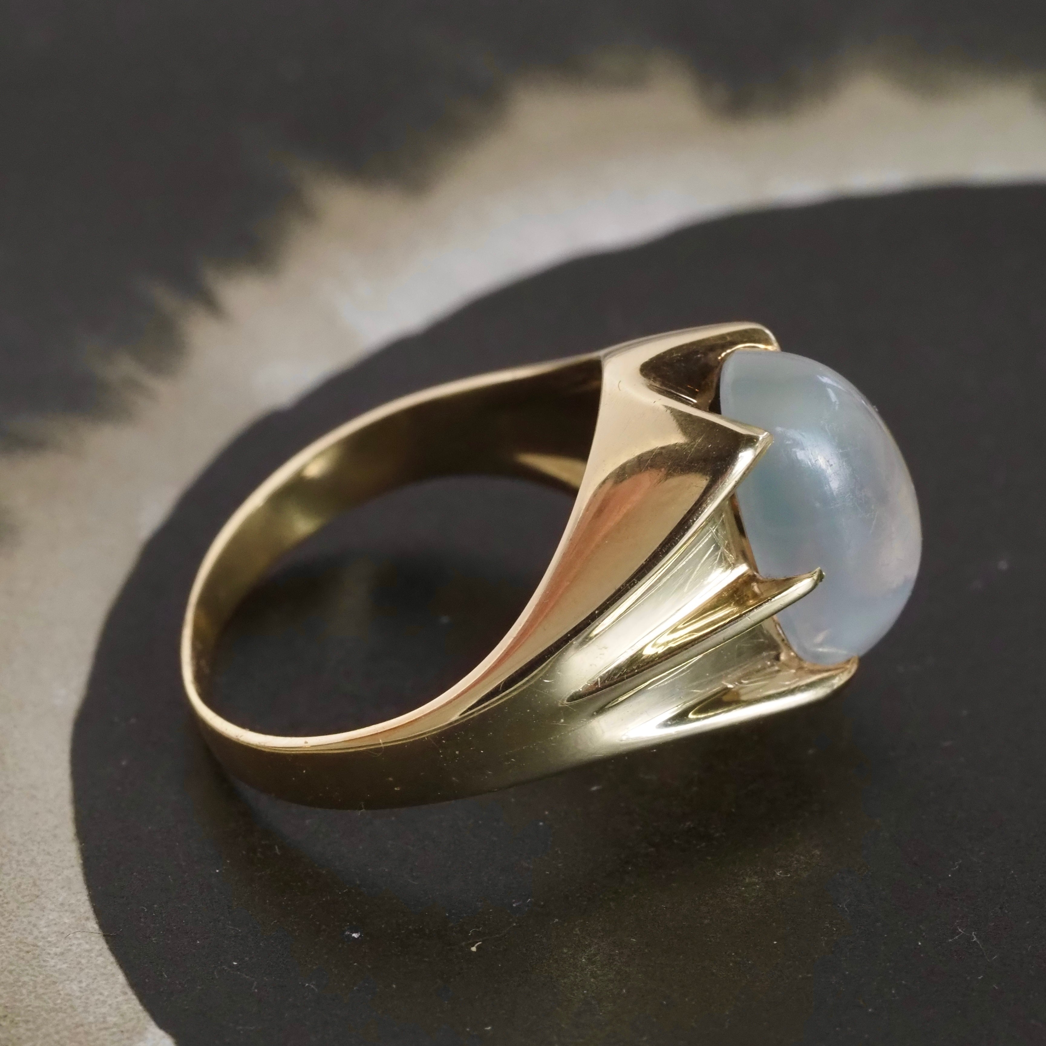 Vintage Moonstone 14k Gold Belcher Set Ring