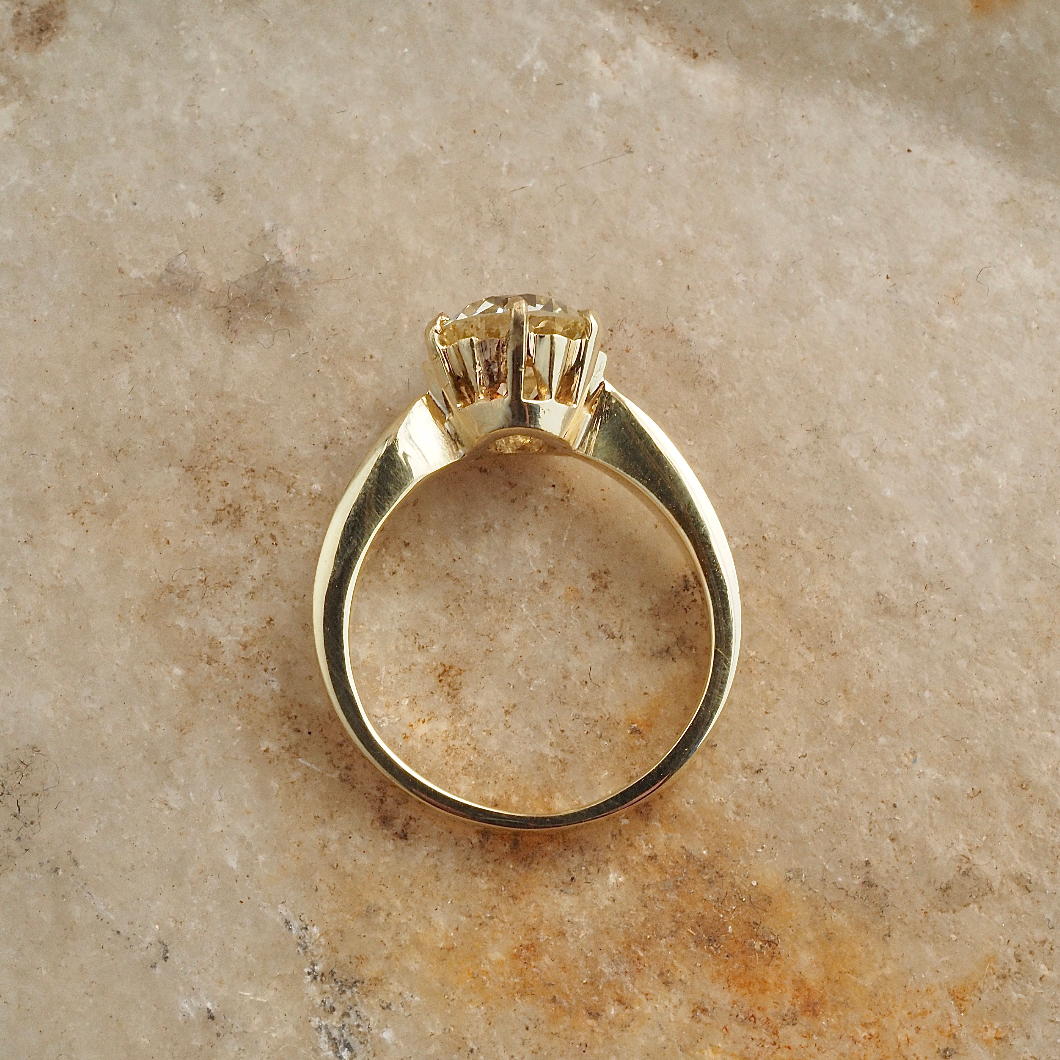 Antique 2.01ct Old European Cut Diamond in Vintage 14k Gold Engagement Ring