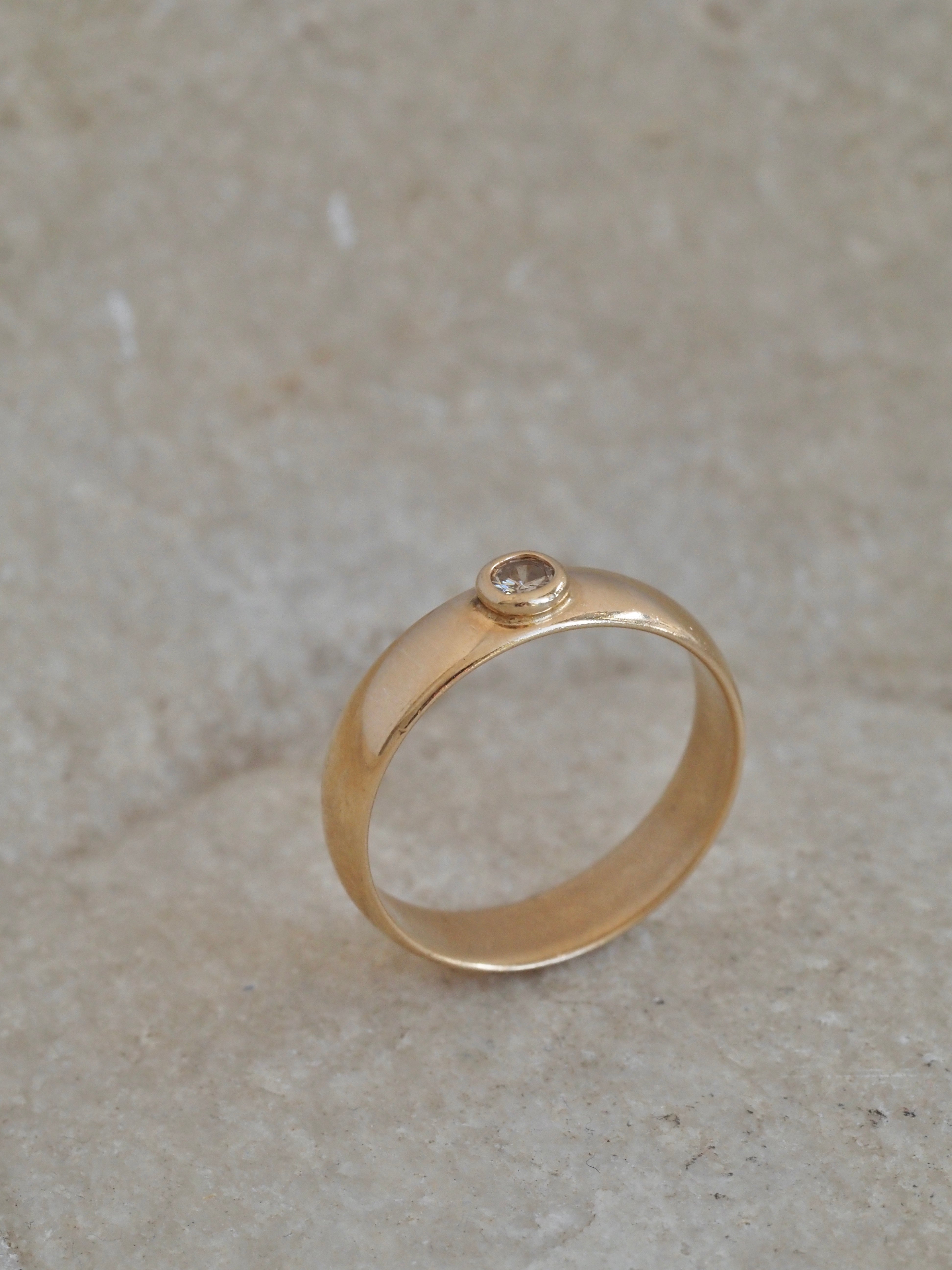 Vintage 14k Gold Diamond Bezel Ring