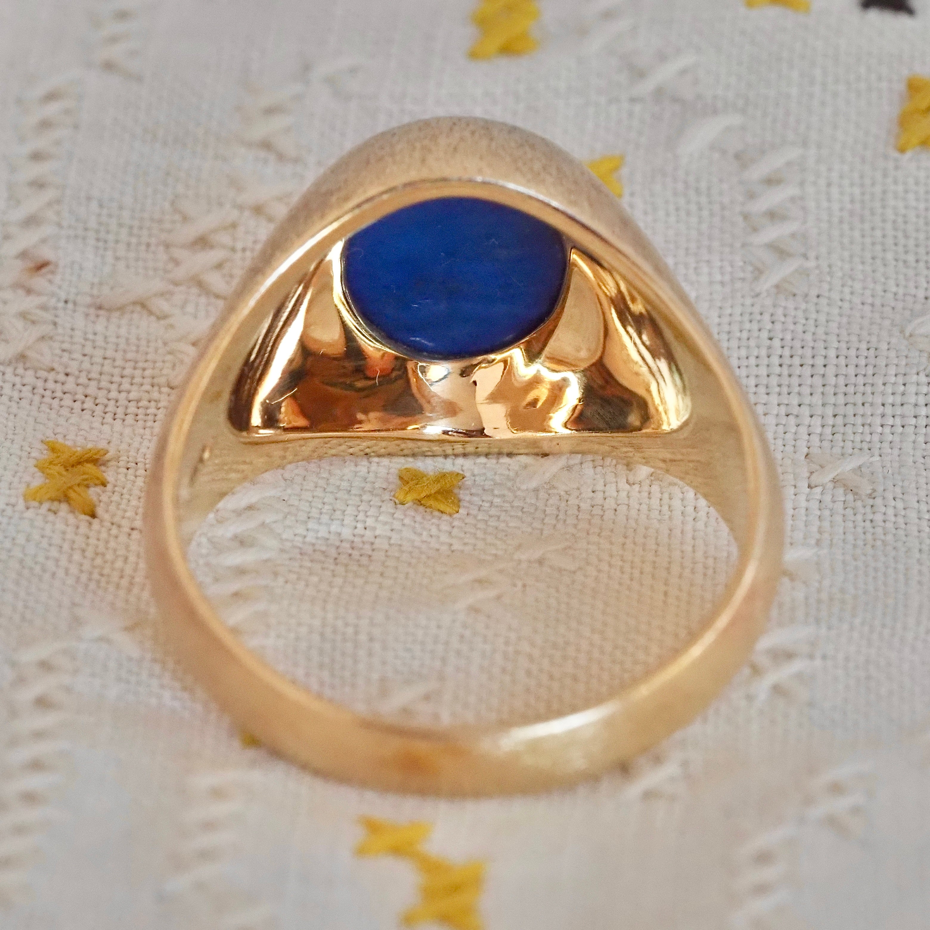 Vintage 14k Brushed Gold Lapis Dome Ring