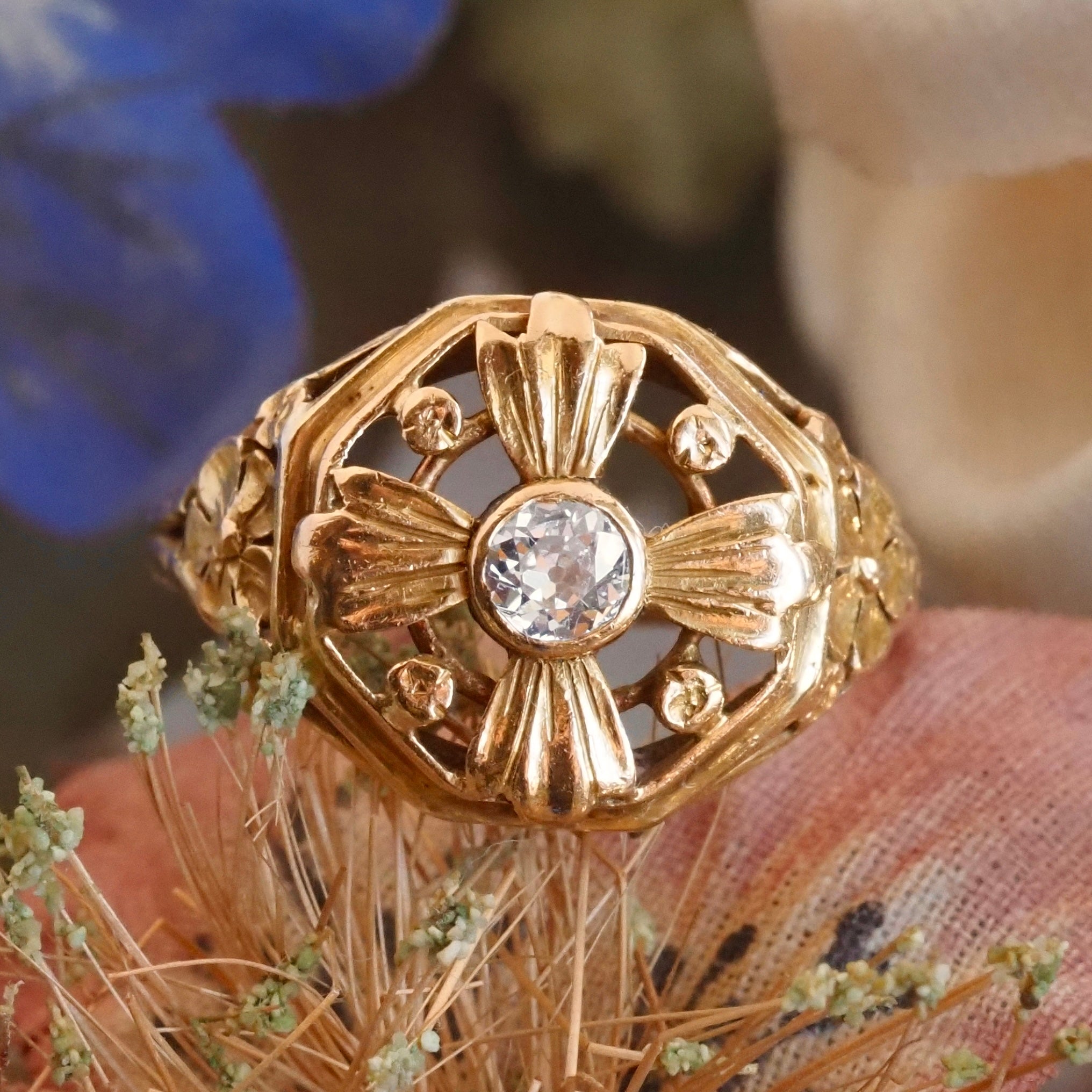 Art Nouveau Old Mine Cut Diamond 18k Gold Floral Ring