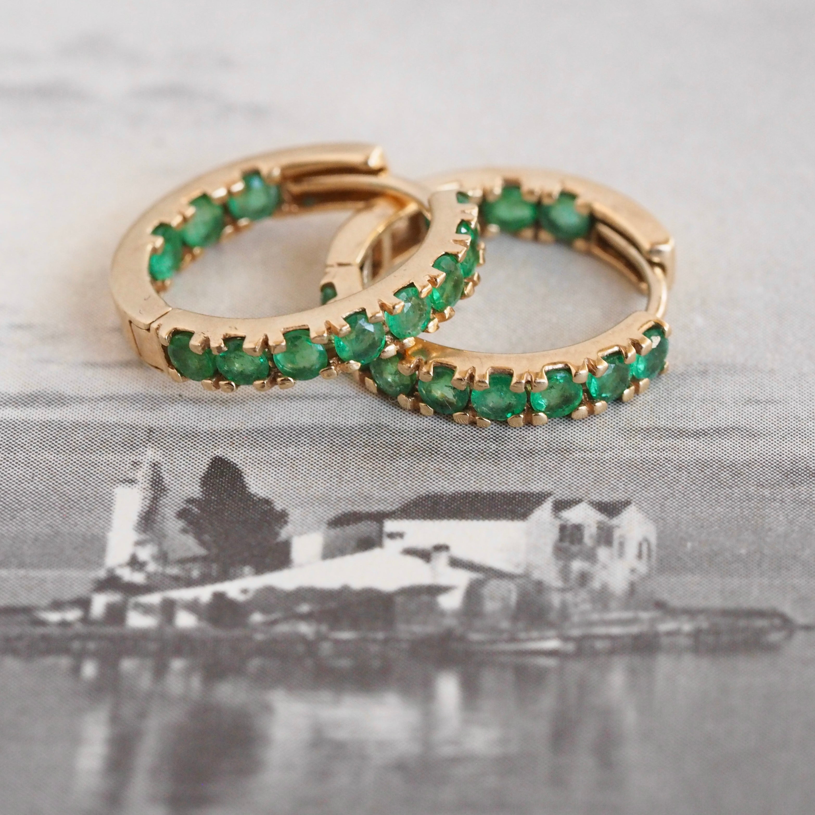 Vintage 14k Gold Emerald Huggie Hinged Hoops