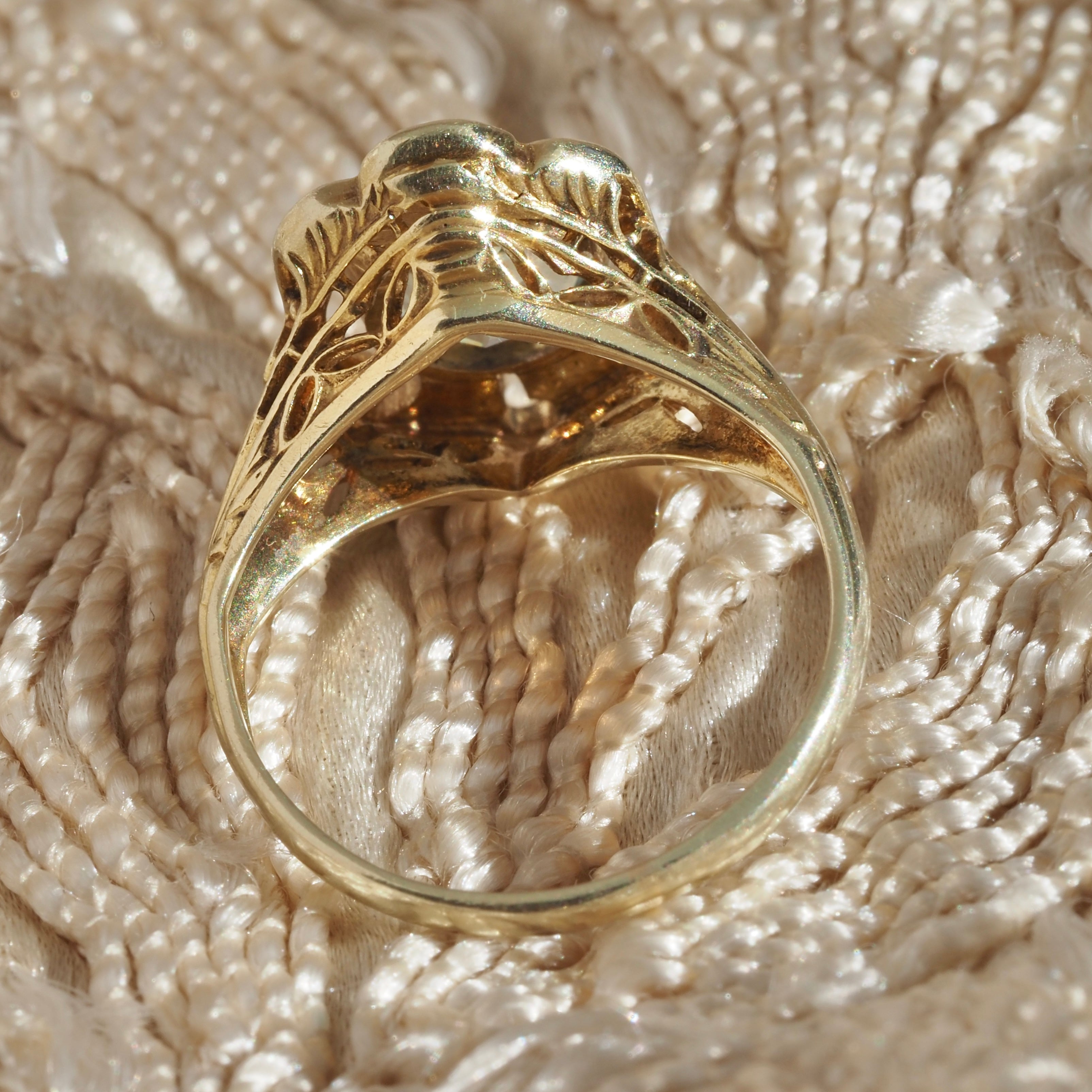 Antique Art Deco Aquamarine Ornate 14k Gold Ring