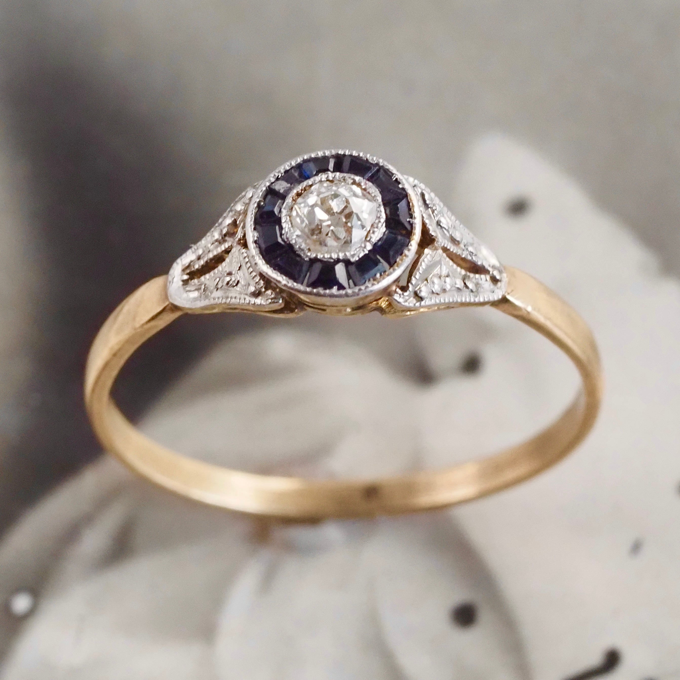 Early Art Deco Sapphire Old Mine Cut Diamond Bullseye 18k Gold Ring