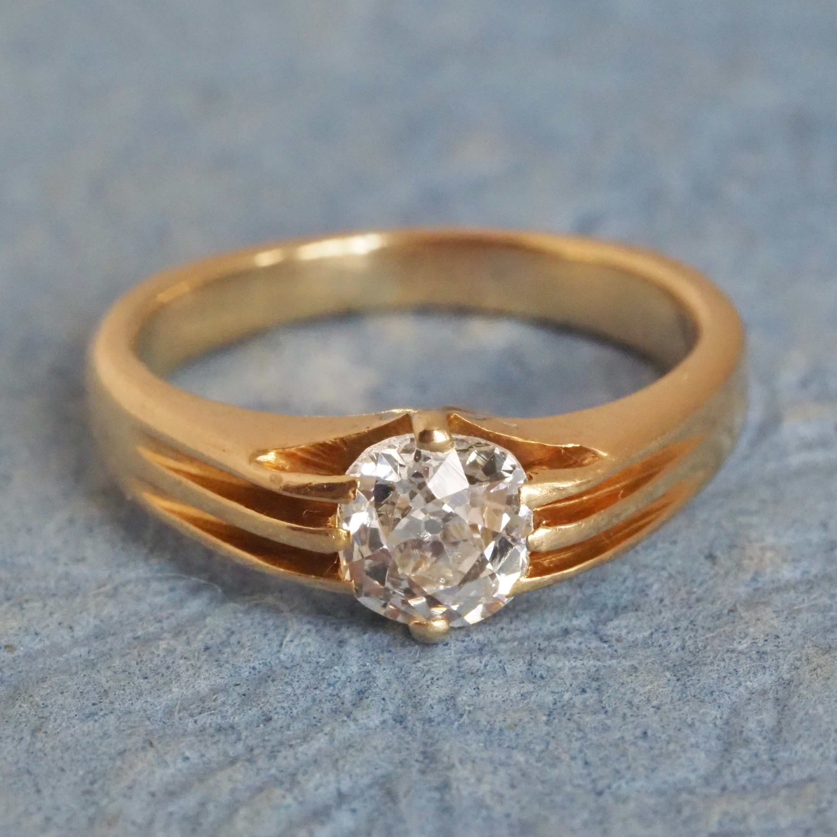 Antique Art Nouveau Old Mine Cut Diamond 18k Gold Engagement Ring