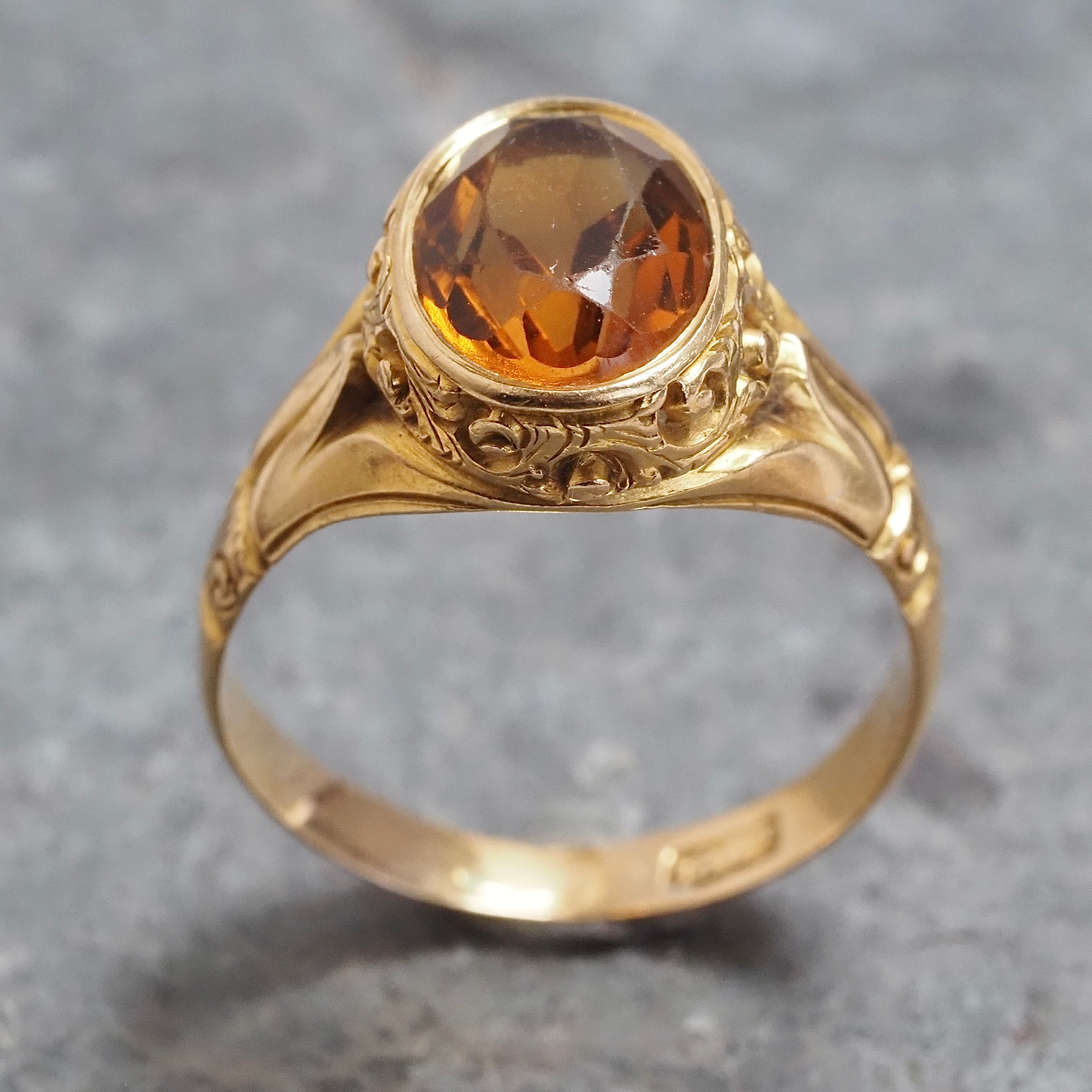 Antique English Citrine 18k Gold Ring