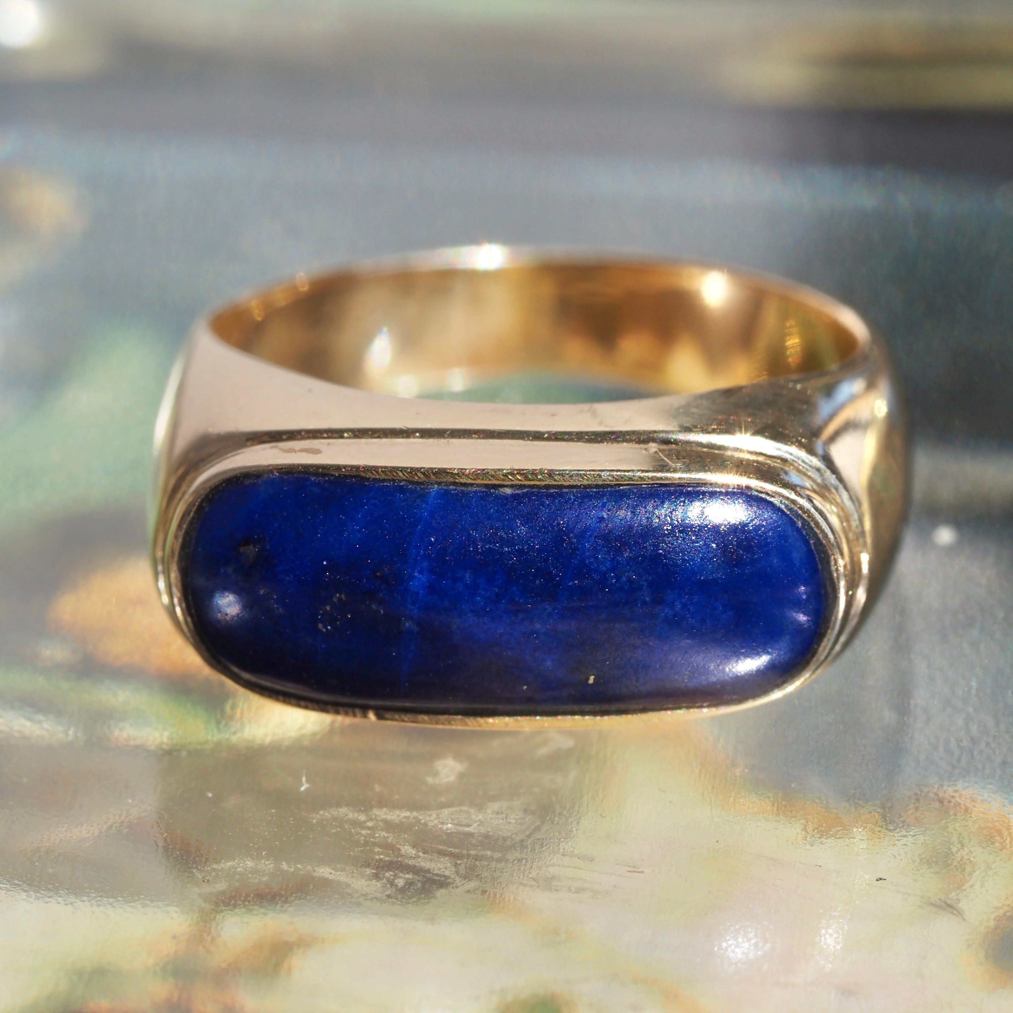 Vintage 14k Gold Lapis Saddle Ring