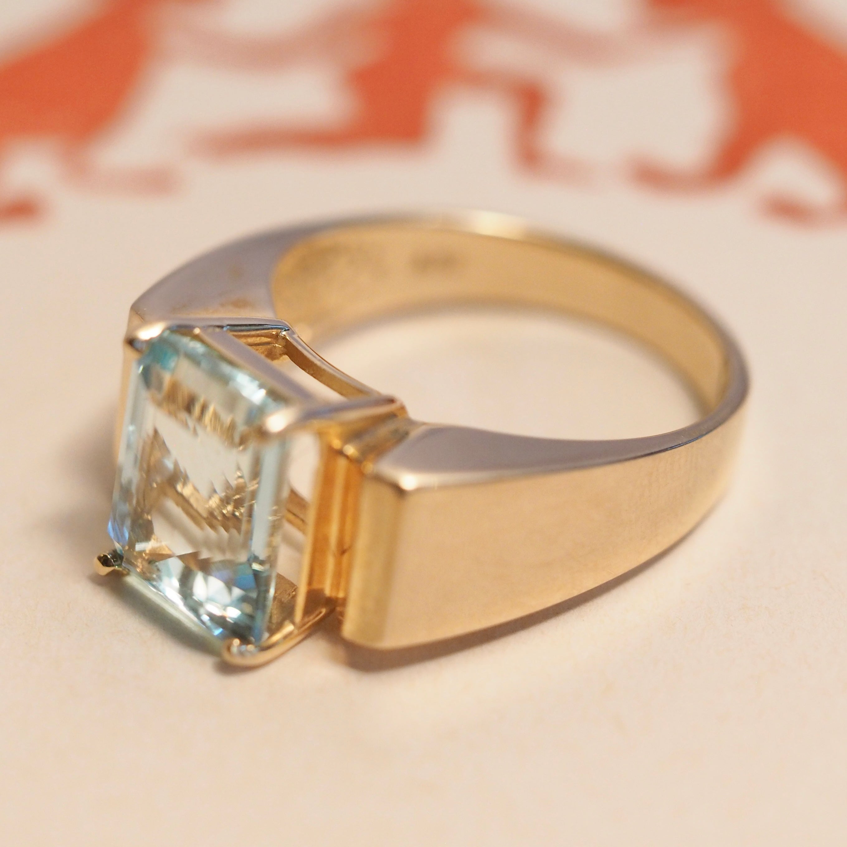 Vintage Modernist 14k Gold Aquamarine Ring