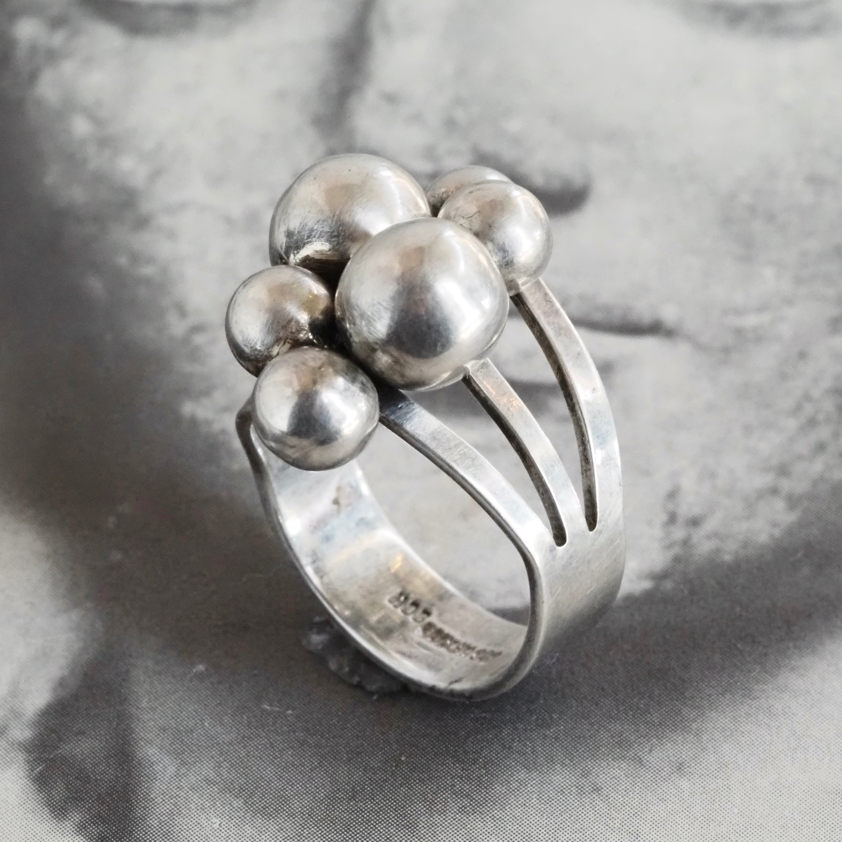 Vintage Mexican Sterling Silver Sculptural Ball Ring