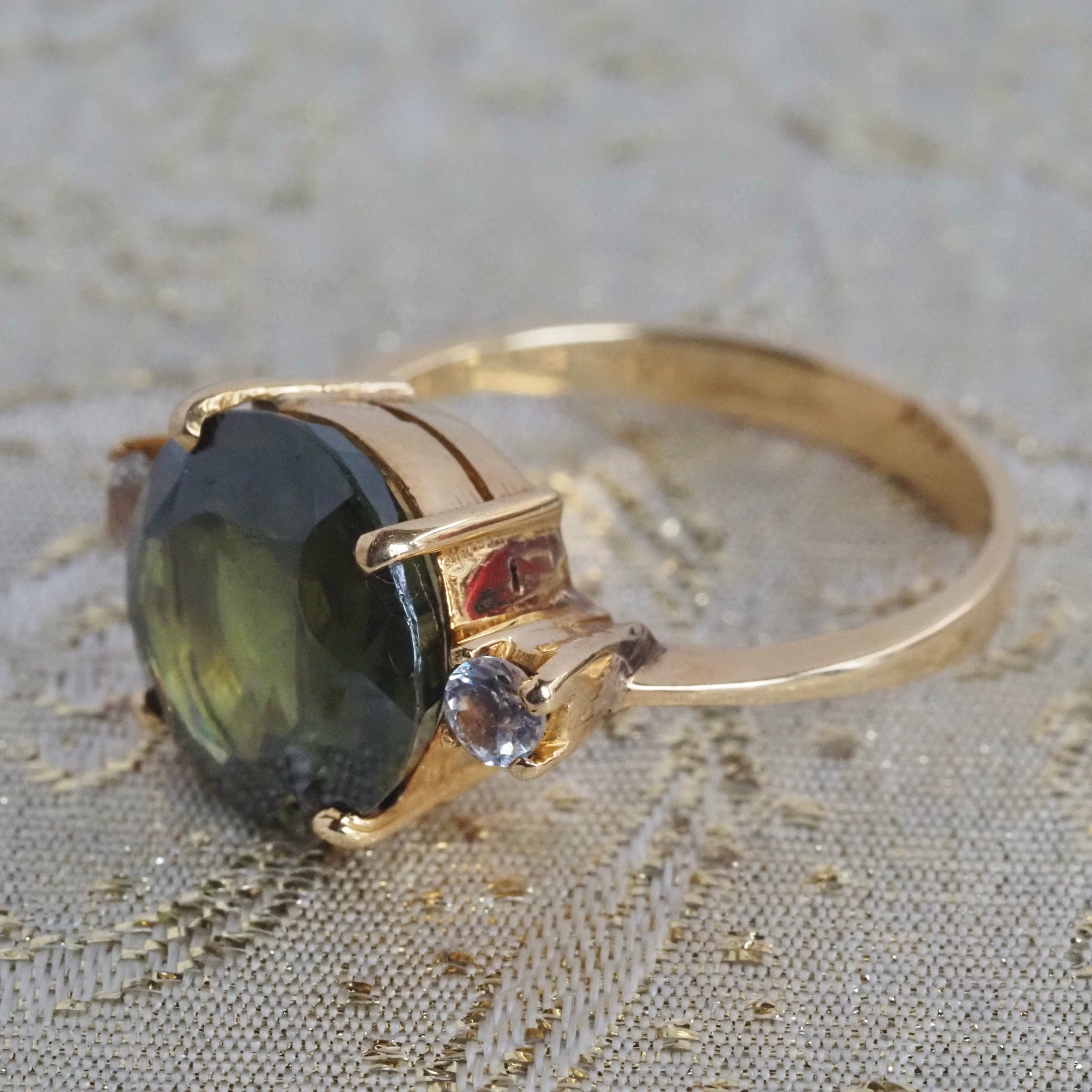 Vintage Chrysoberyl Diamond 18k Gold Ring