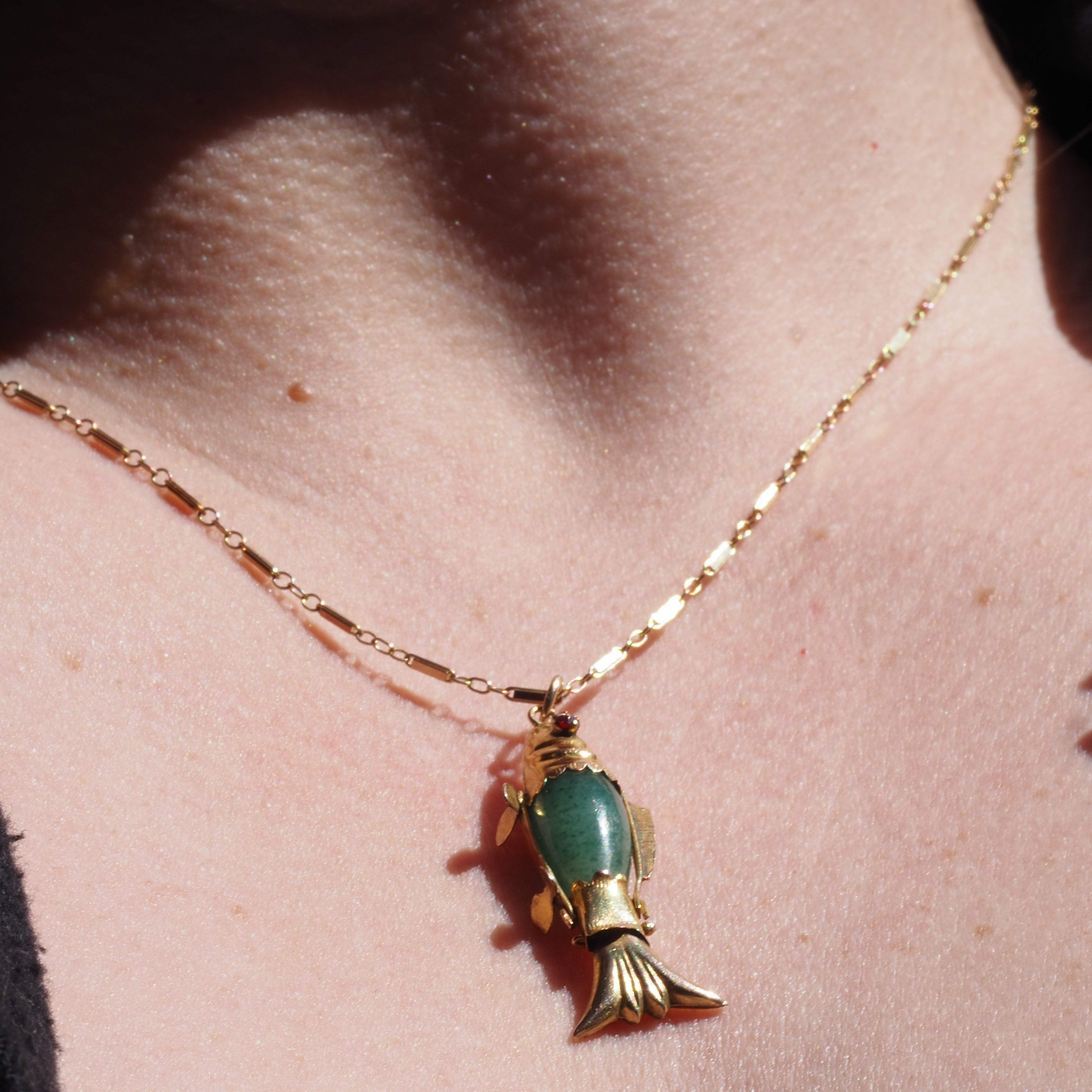 Vintage Jade Ruby Paste 14k Gold Articulated Fish Pendant