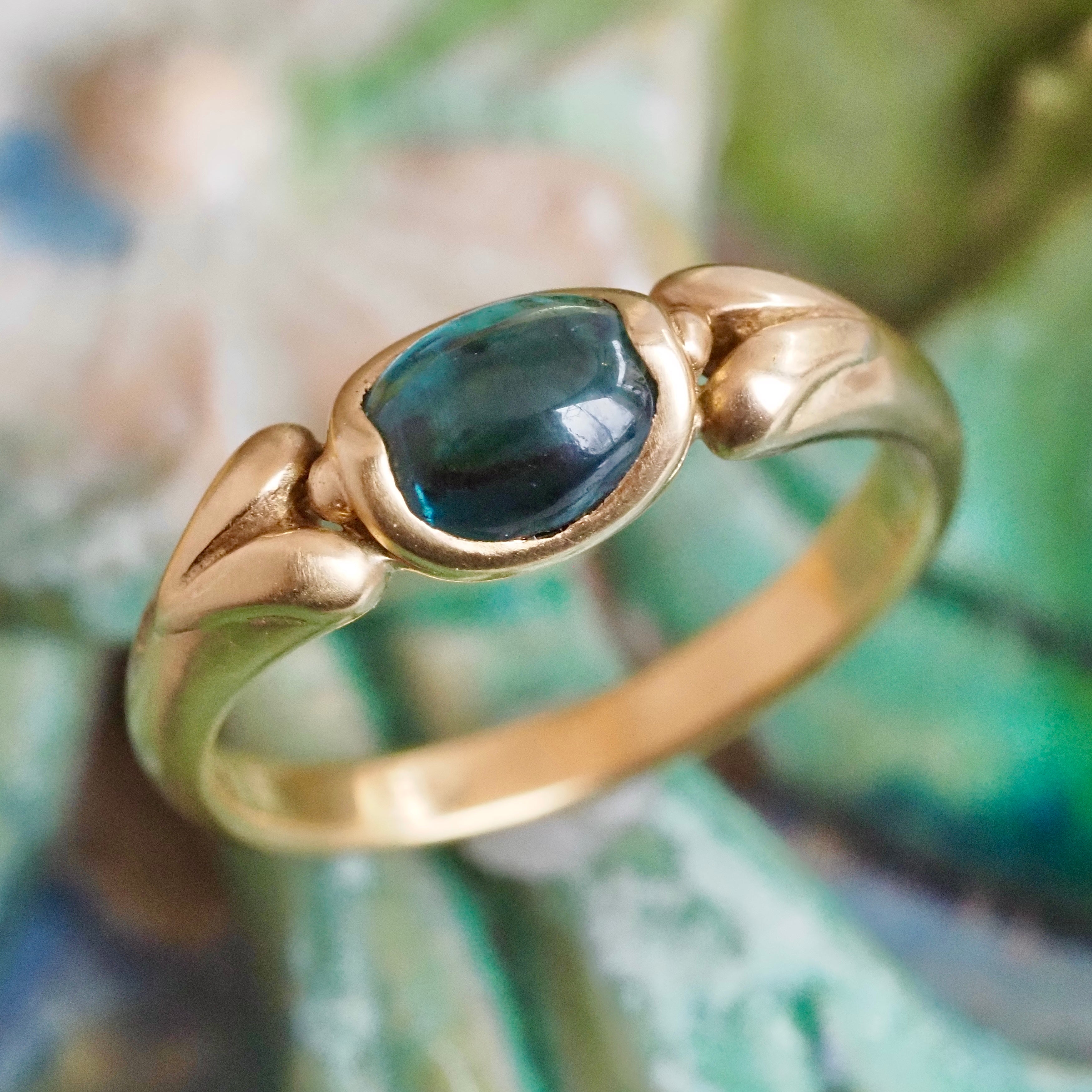 Vintage Indicolite Tourmaline 18k Gold Ring