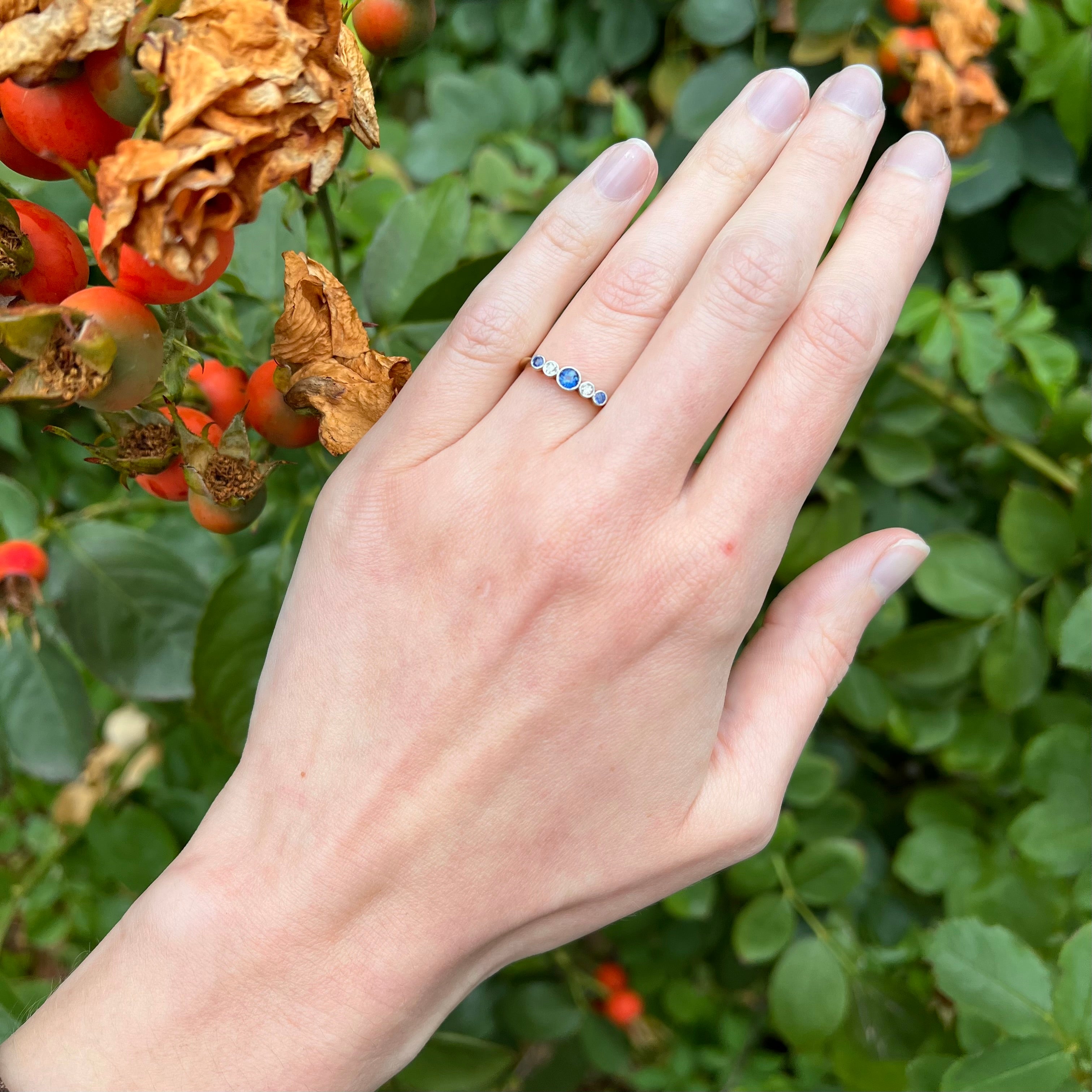 Antique Edwardian Natural Sapphire and Diamond 18k Gold and Platinum Ring