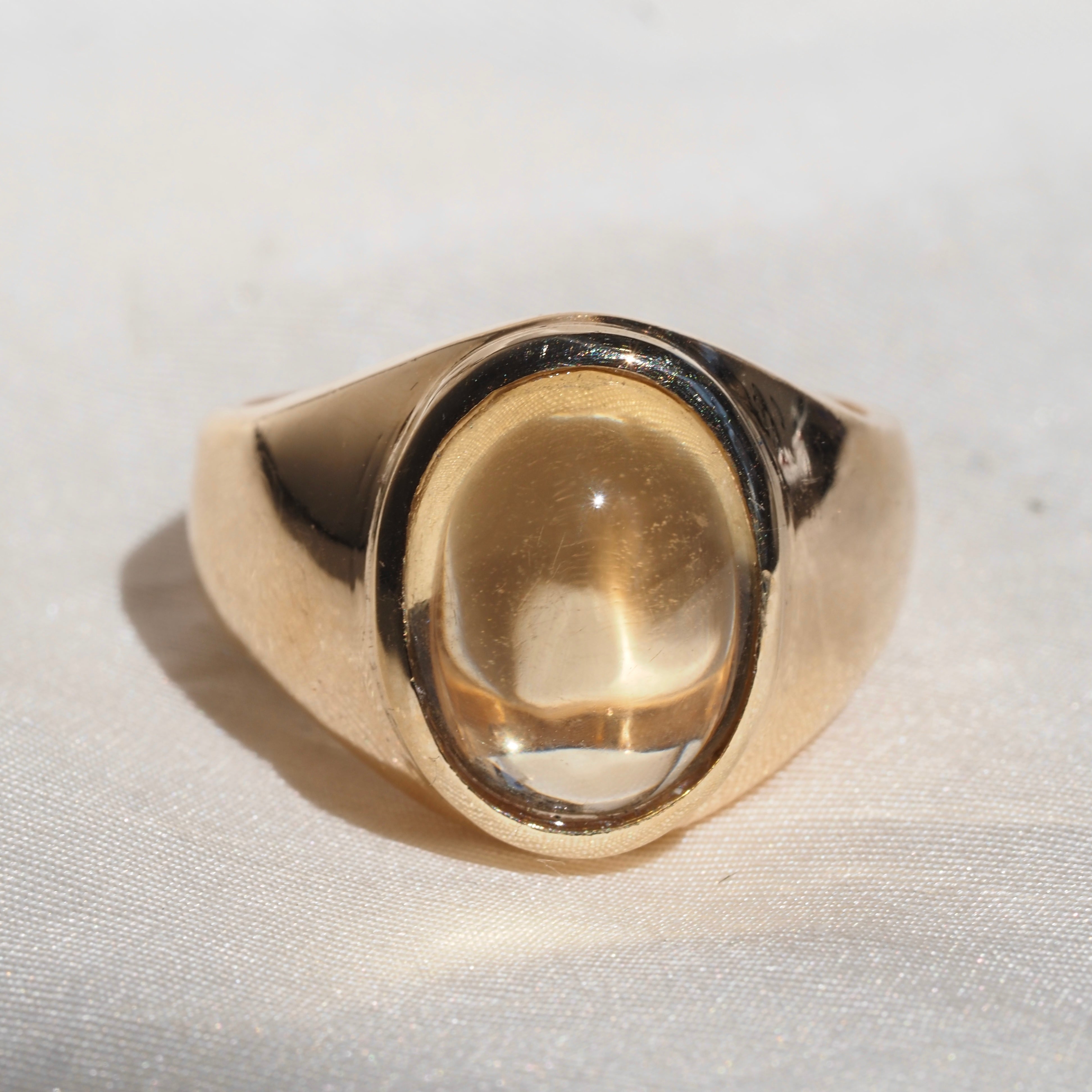 Vintage Honey Citrine Cabochon 14K Gold Dome Ring