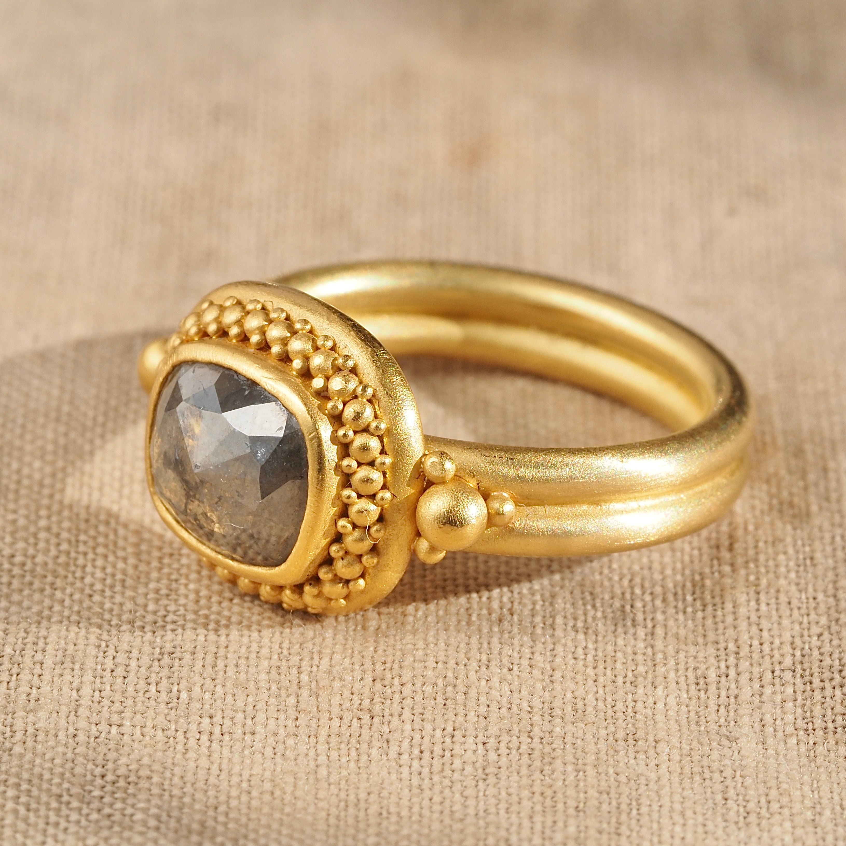 Salt and Pepper Rose Cut Diamond 22k Gold & 20k Gold Ring