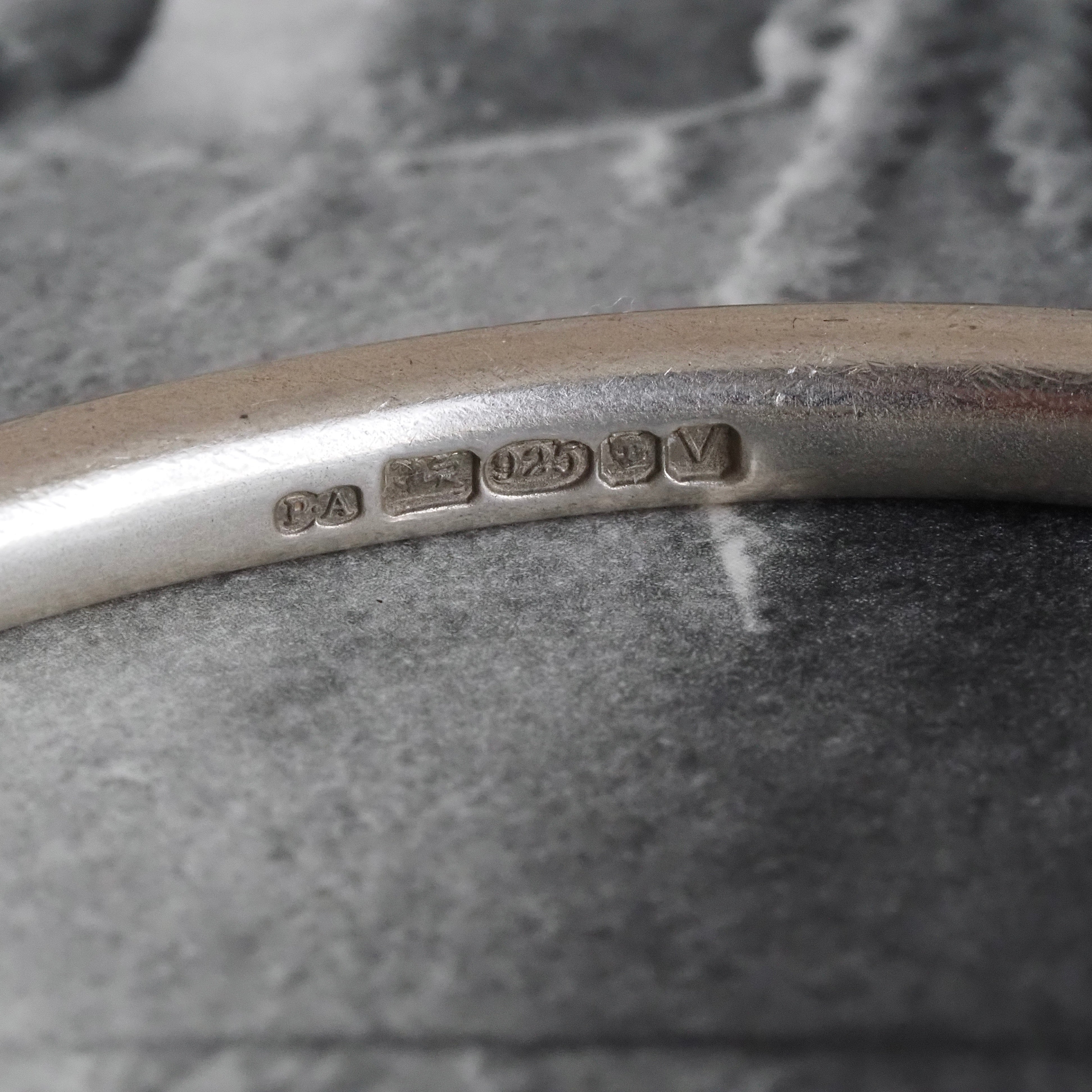 Vintage English Solid Sterling Silver Bangle Bracelet