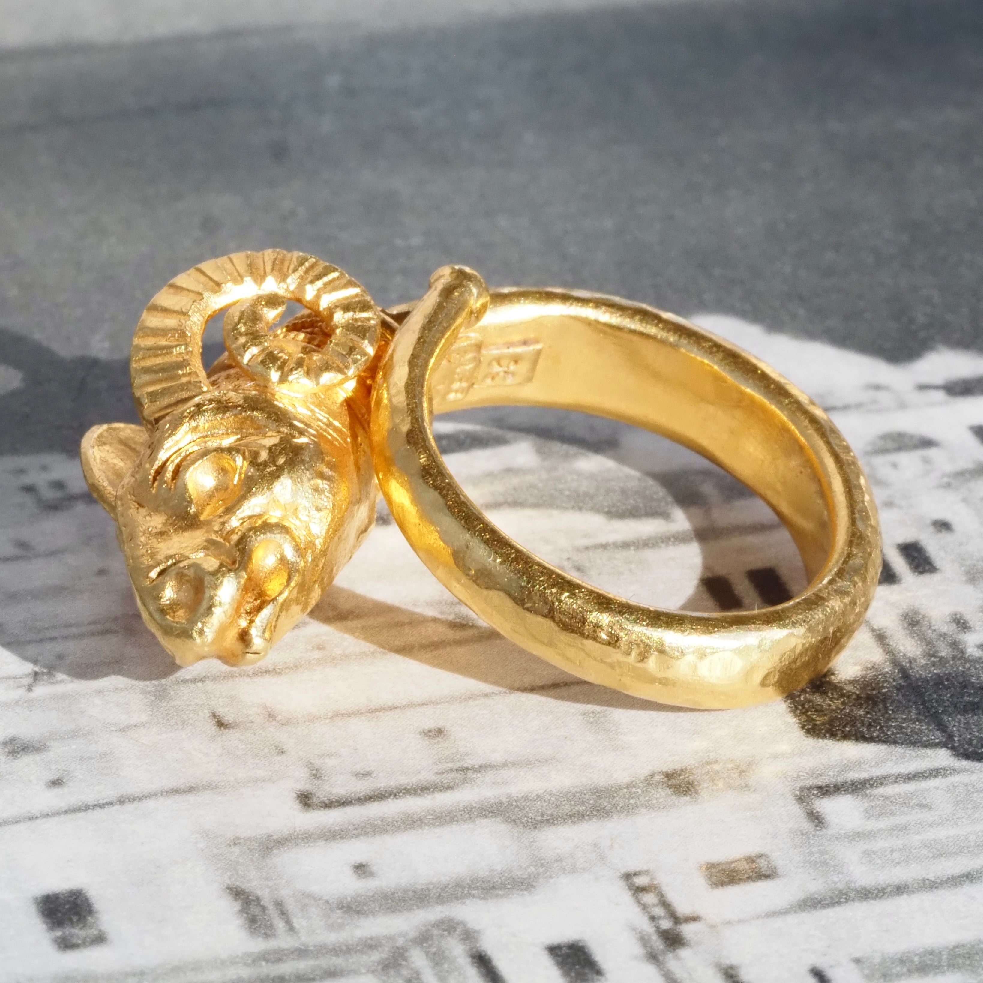 Vintage Greek Ram 22k Gold Ring