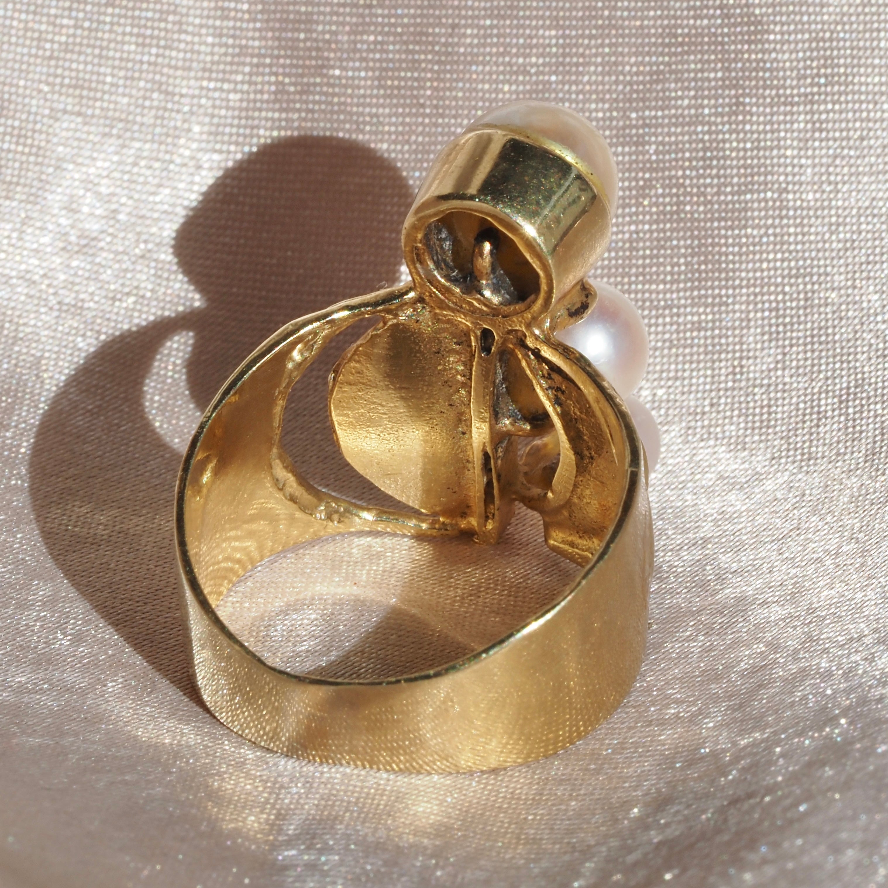 Vintage Brutalist Pearl Trilogy 14k Gold Ring