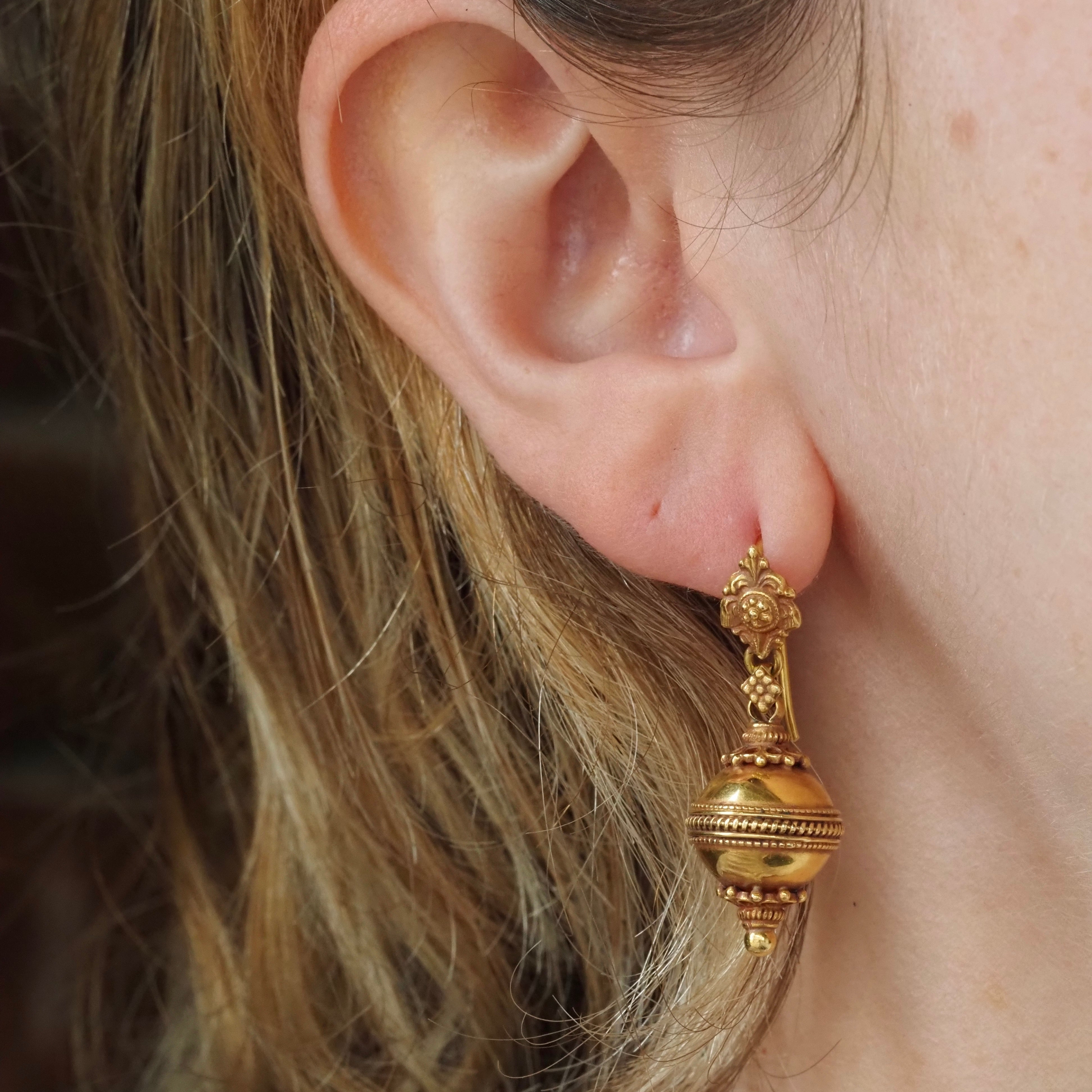 Vintage Indian 18k Gold Drop Earrings