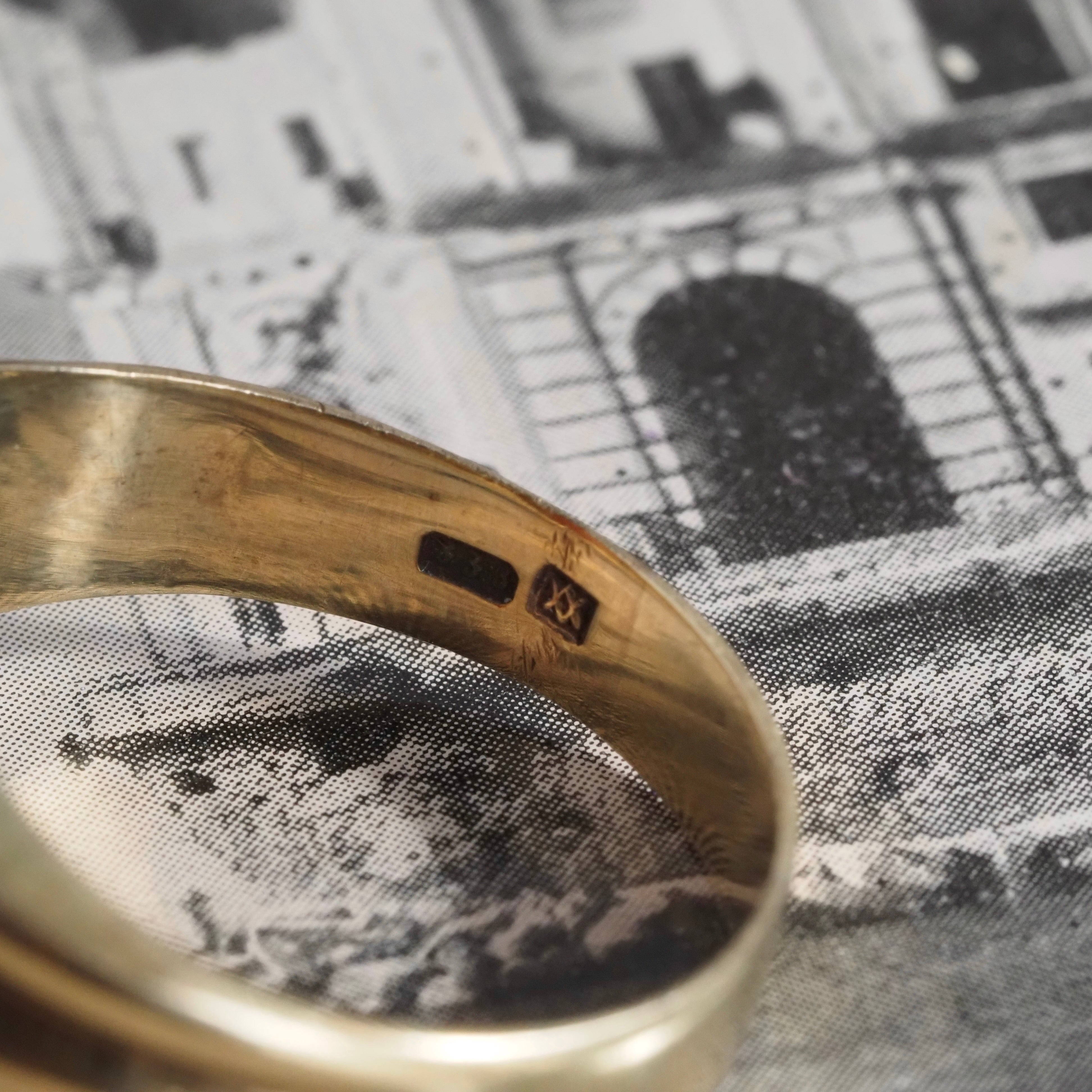 Antique Edwardian Carnelian Signet 8k Gold Ring