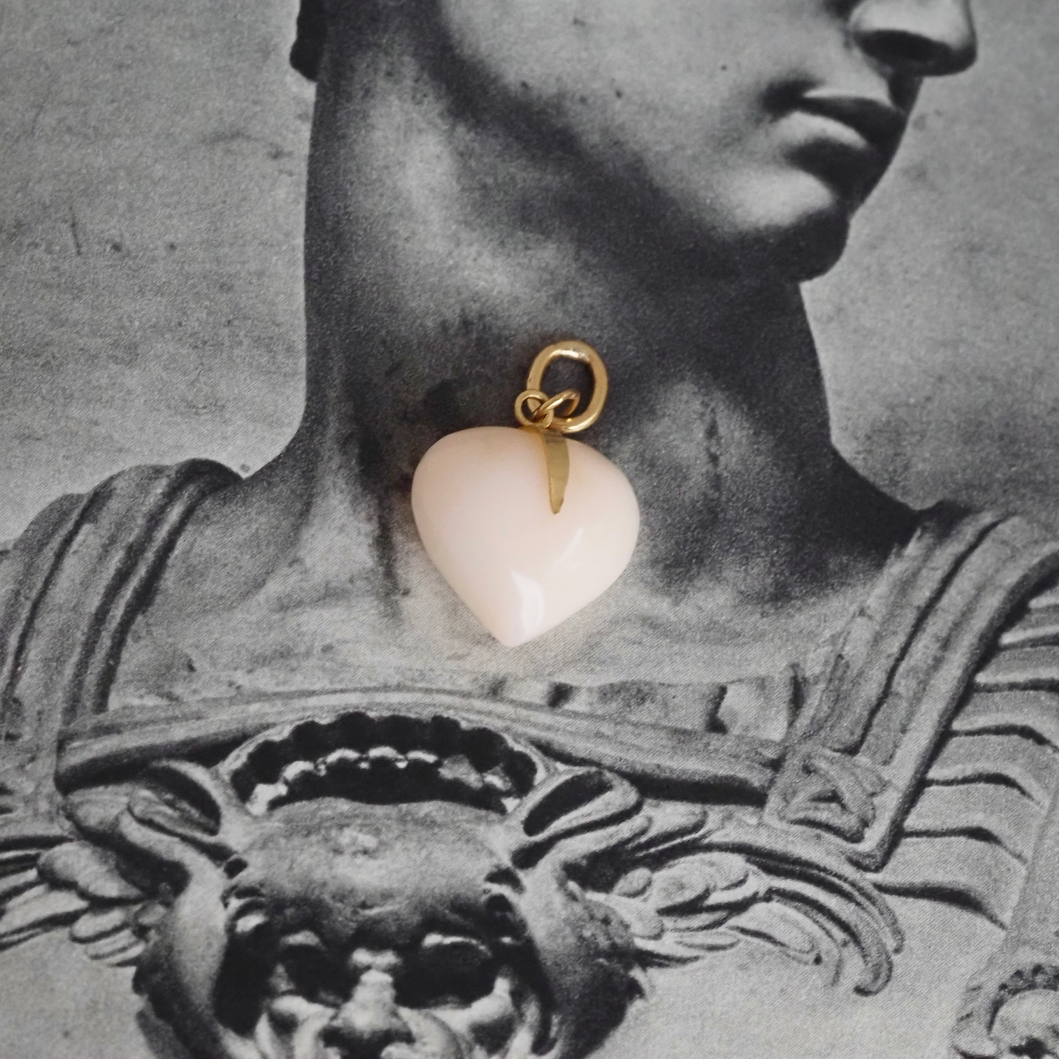 Vintage Angel Skin Coral 18k Gold Heart