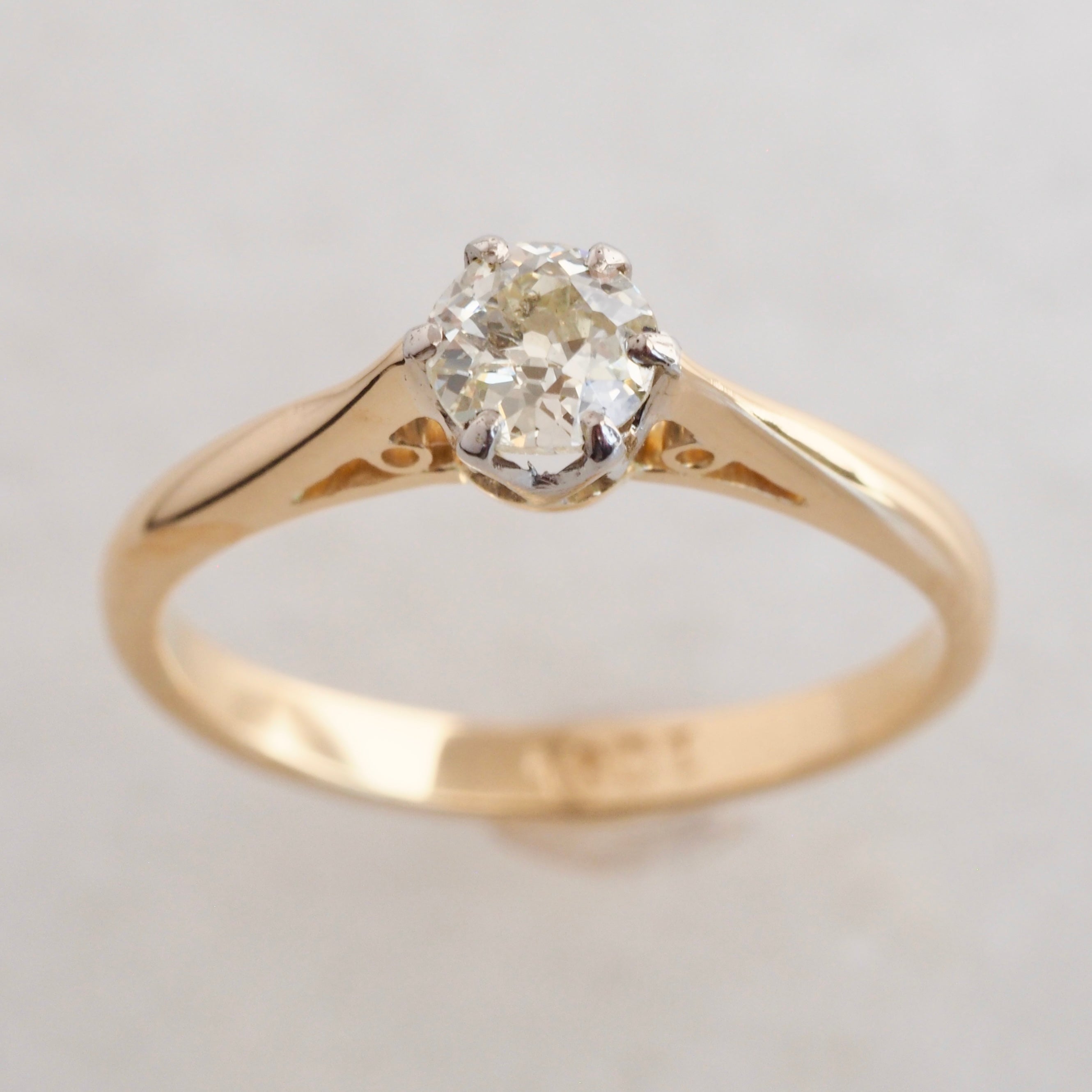 Antique Art Deco English 18k Gold Old Mine Cut Diamond Solitaire Ring