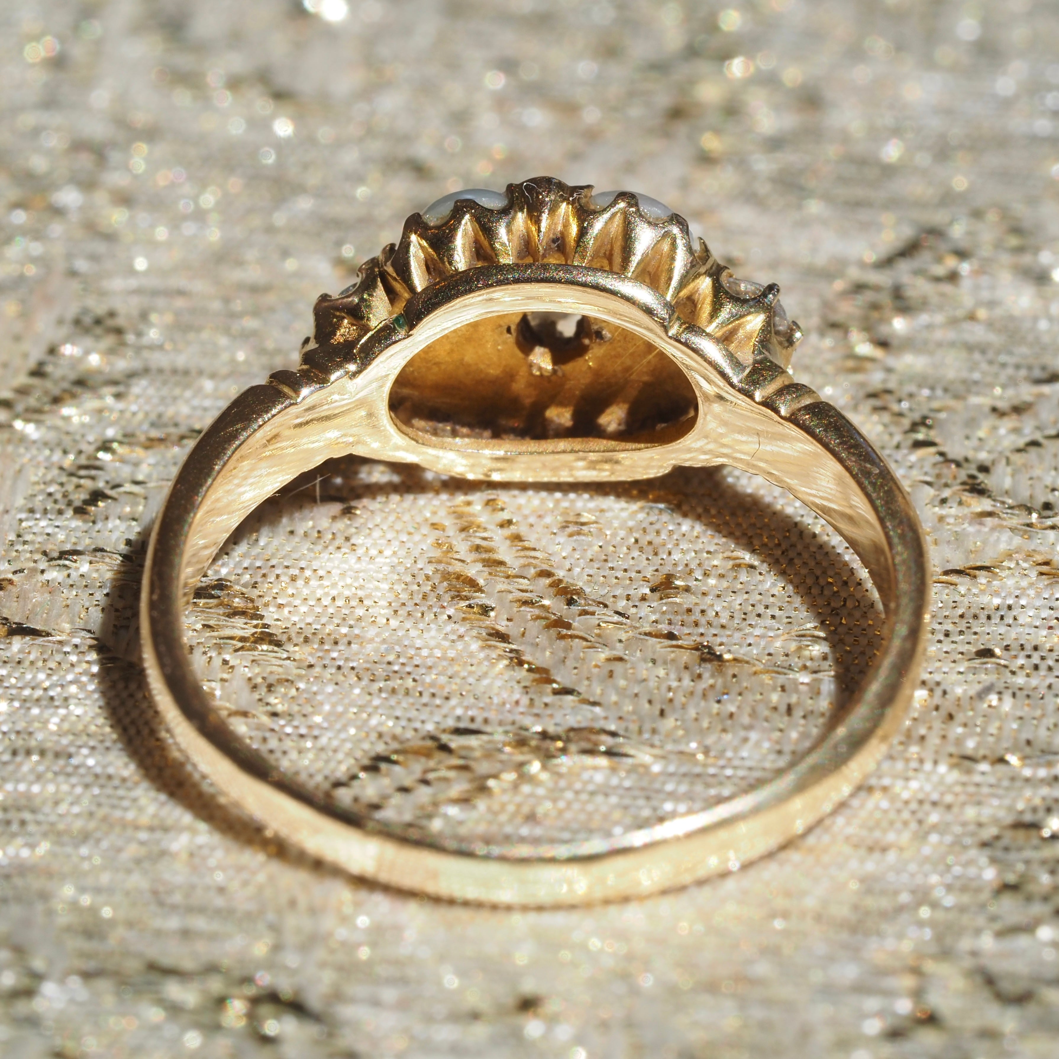 Early Victorian English Natural Grey Pearl Old Mine Cut Diamond Cluster 18k Gold Ring