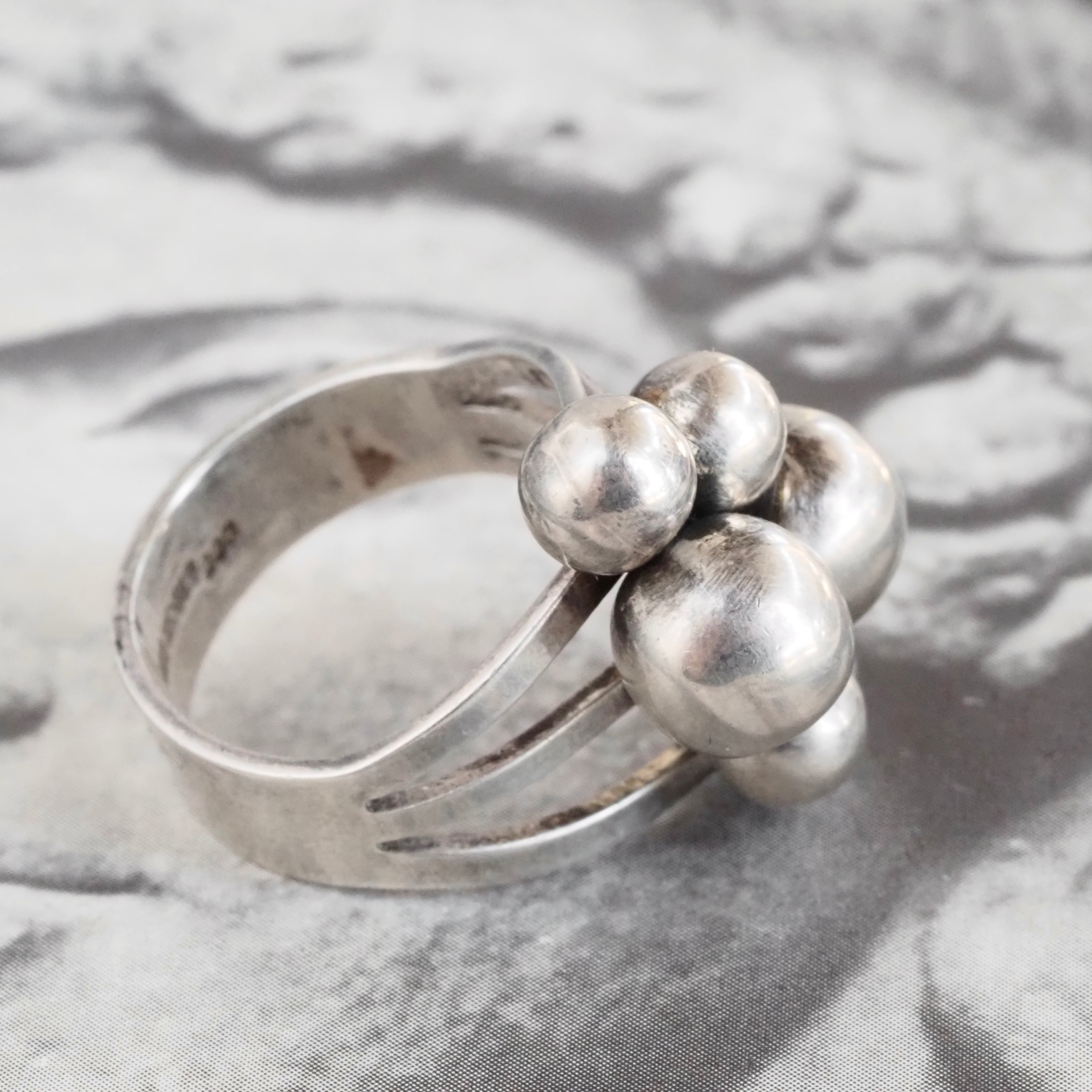 Vintage Mexican Sterling Silver Sculptural Ball Ring