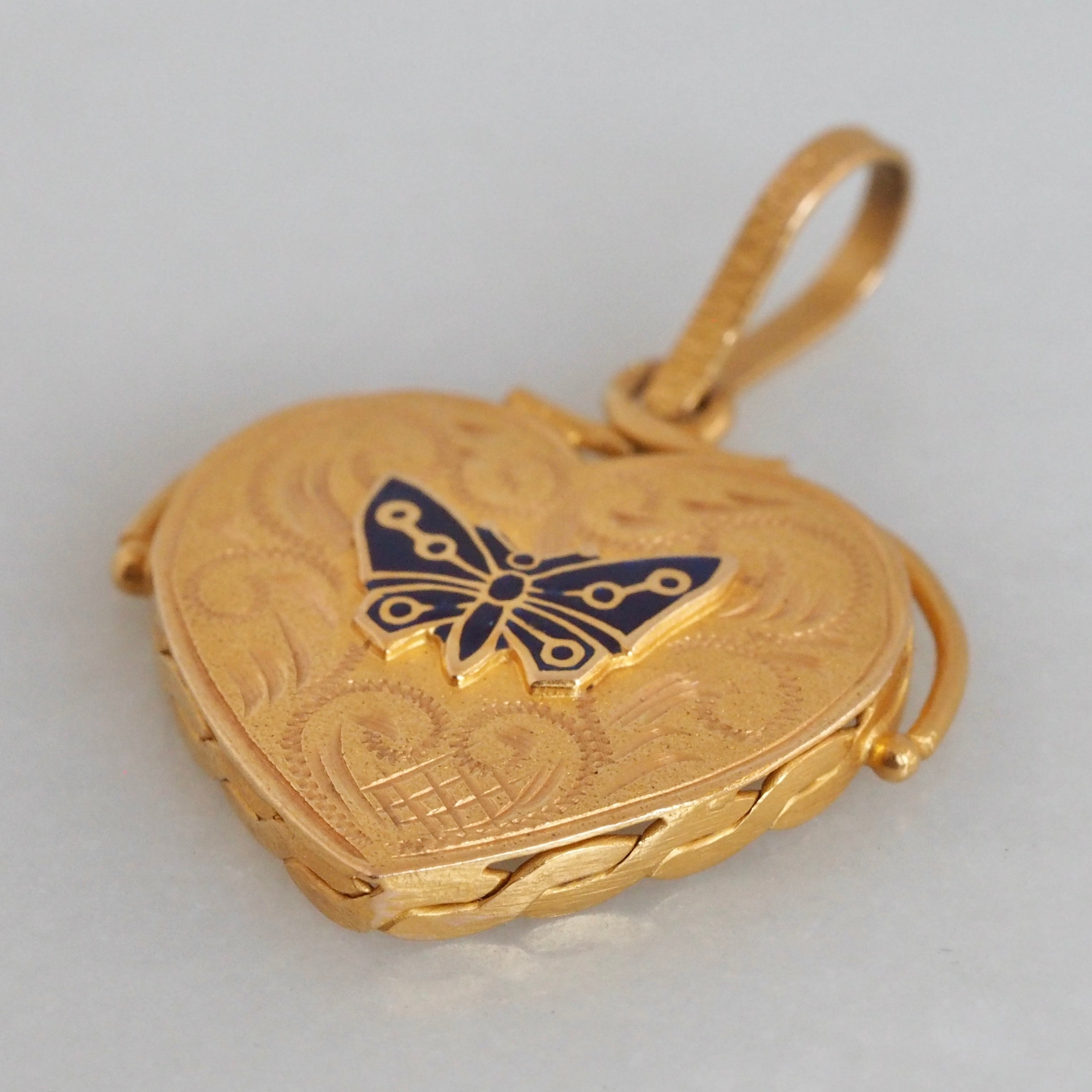 Vintage Portuguese 19k Gold and Enamel Butterfly Pendant