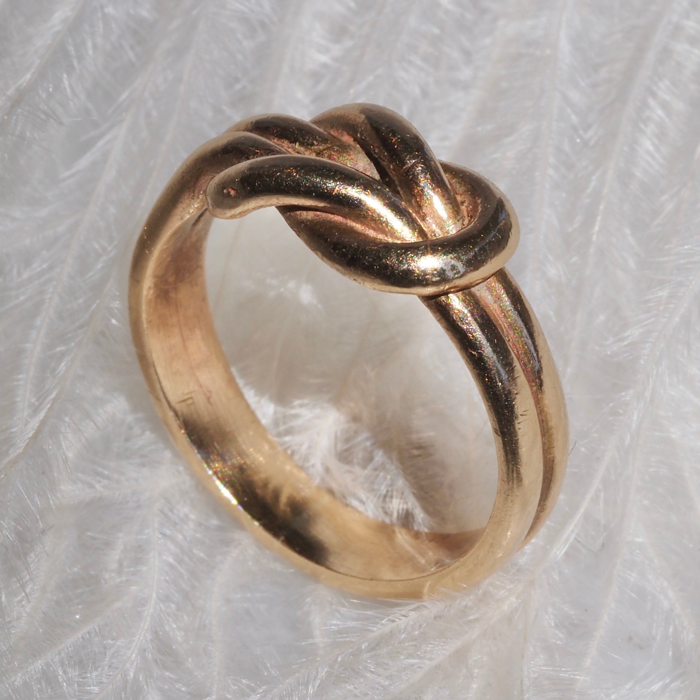 Vintage Scandinavian 8k Gold Knot Ring