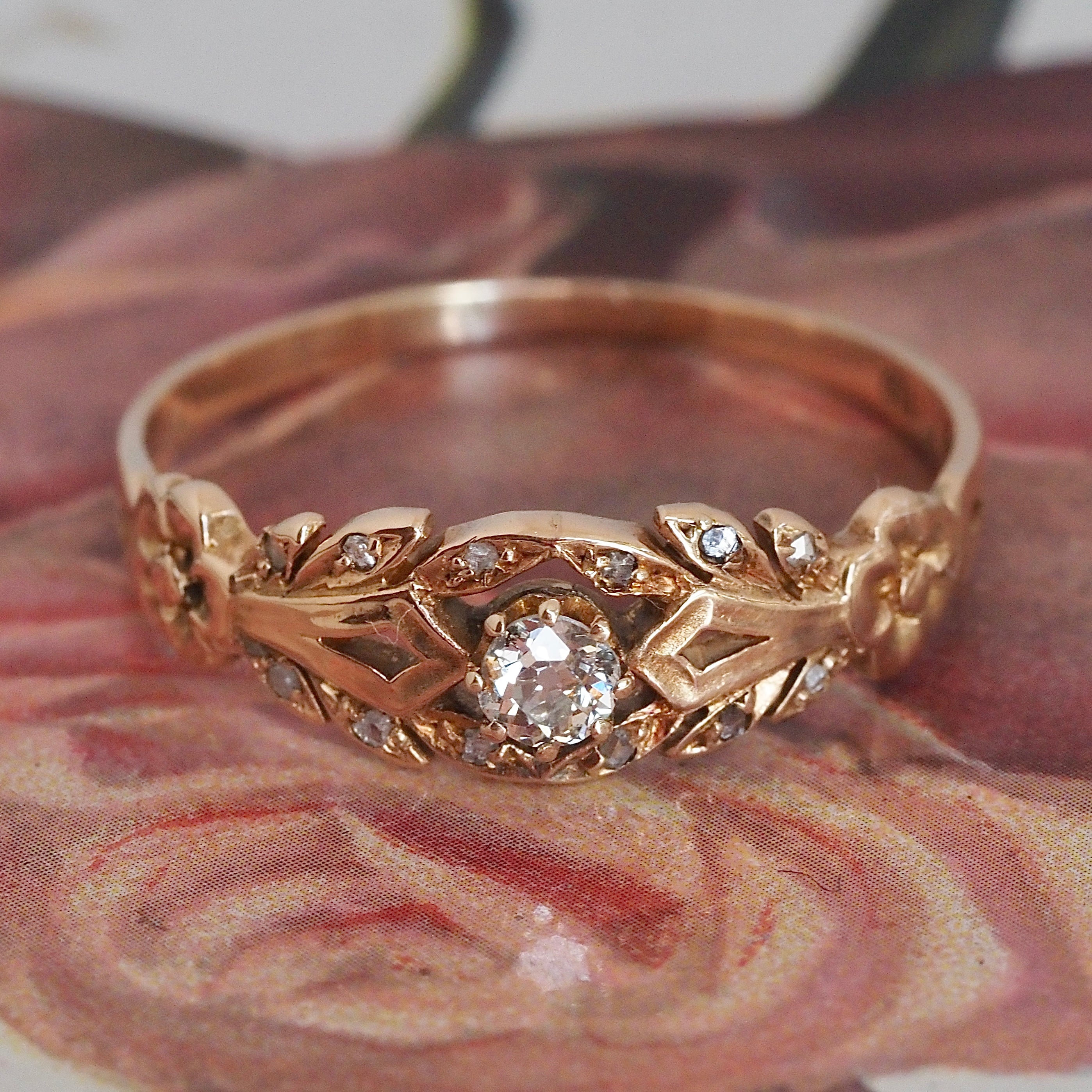 1940s Victorian Revival 18k Gold Old Mine Cut Diamond Ring